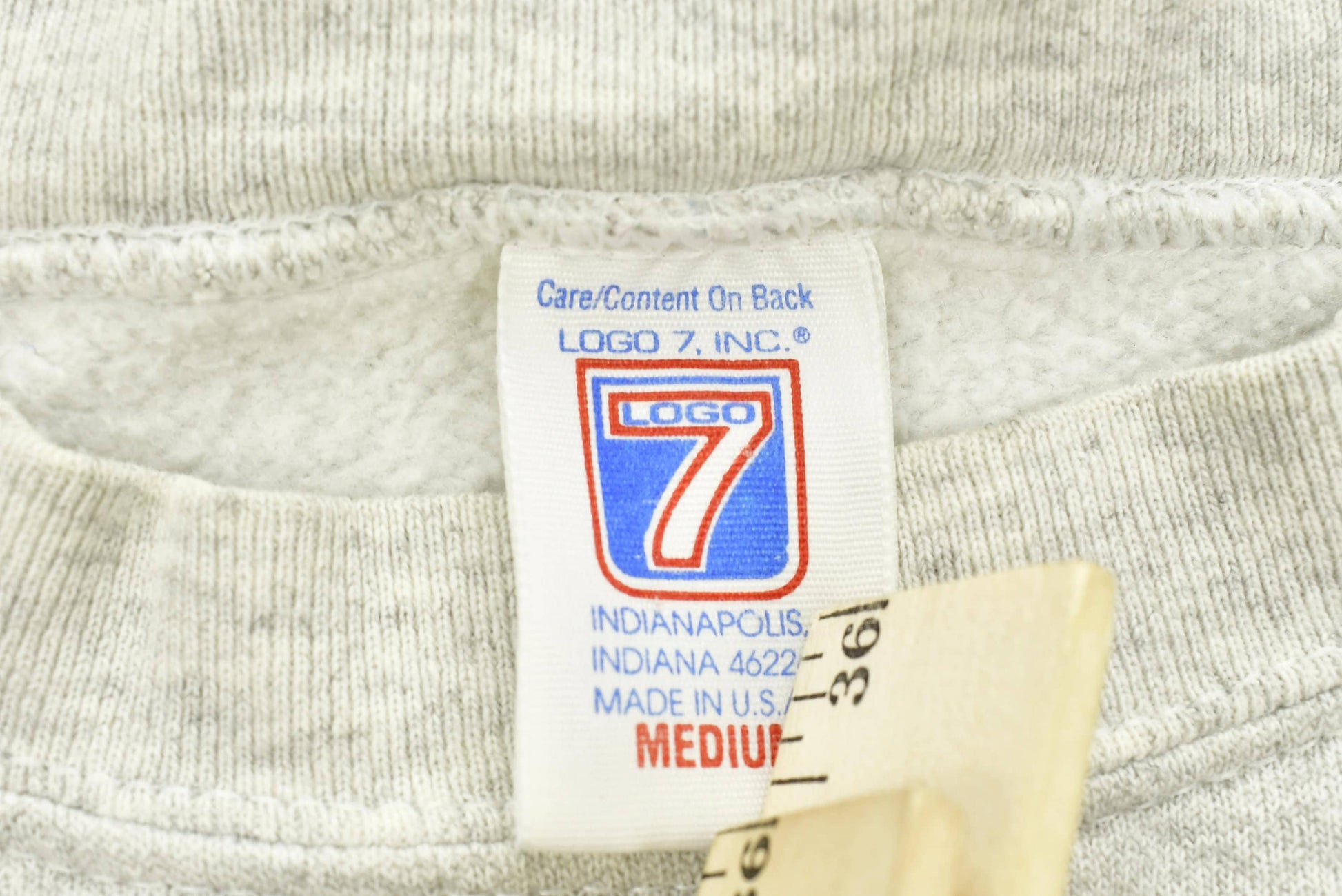 Proper Vintage Clothing > Gender Neutral Adult Clothing > Hoodies & Sweatshirts > Sweatshirts Vintage 1990s Greenbay Packers Crewneck Sweatshirt / Made In USA / 90s Crewneck / NFL Streetwear / Athleisure