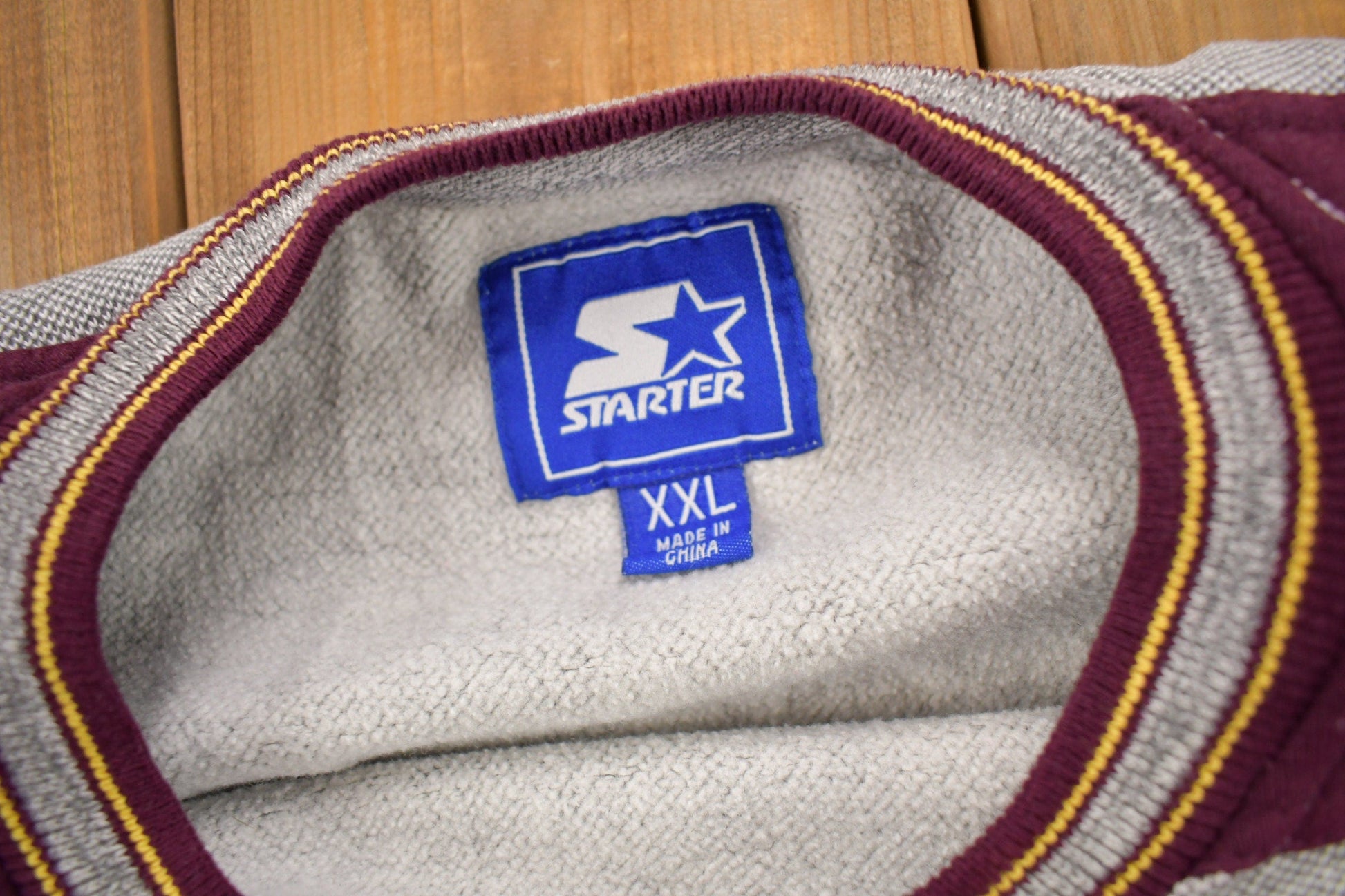 Proper Vintage Clothing > Gender Neutral Adult Clothing > Hoodies & Sweatshirts > Sweatshirts Vintage 90's University of Minnesota Collegiate Starter Sweater / Embroidered / NCAA / Sportswear / Vintage Starter Brand