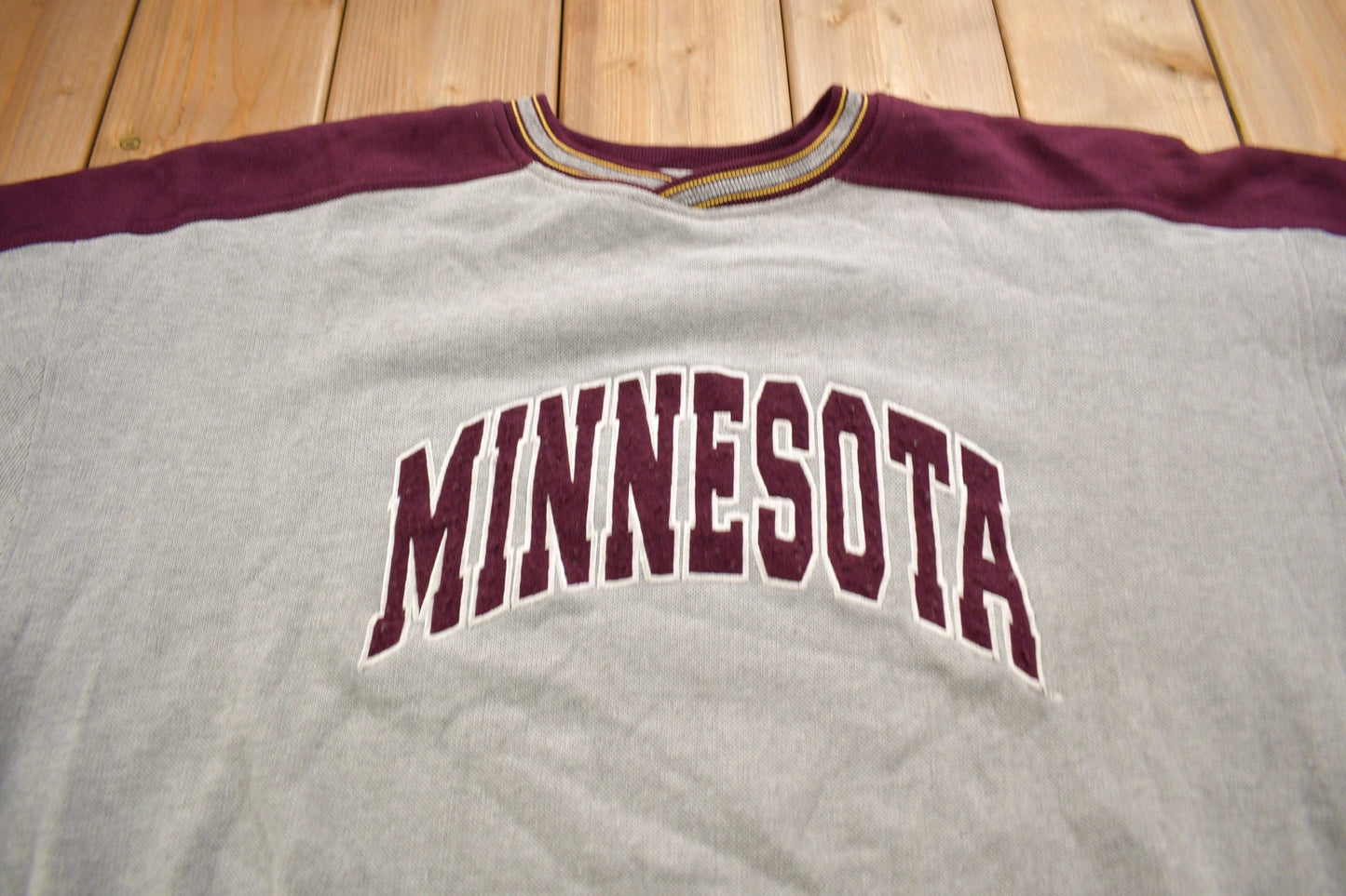 Proper Vintage Clothing > Gender Neutral Adult Clothing > Hoodies & Sweatshirts > Sweatshirts Vintage 90's University of Minnesota Collegiate Starter Sweater / Embroidered / NCAA / Sportswear / Vintage Starter Brand