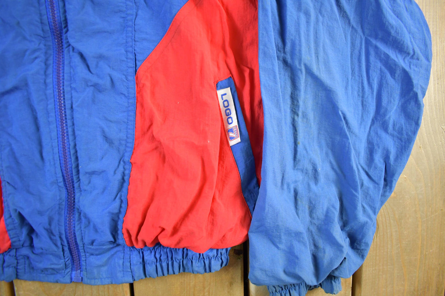 Proper Vintage Clothing > Gender Neutral Adult Clothing > Jackets & Coats Vintage 1990s Philadelphia 76ers Logo 7 NBA Windbreaker Men's Large / 90s Basketball Jacket / Zip Up Coat / Sportswear