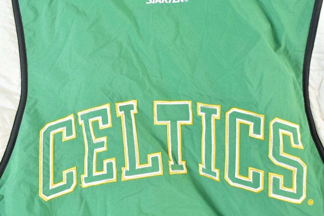 Proper Vintage Clothing > Gender Neutral Adult Clothing > Jackets & Coats Vintage 1990s Starter Boston Celtics Full Zip NBA Basketball Jacket