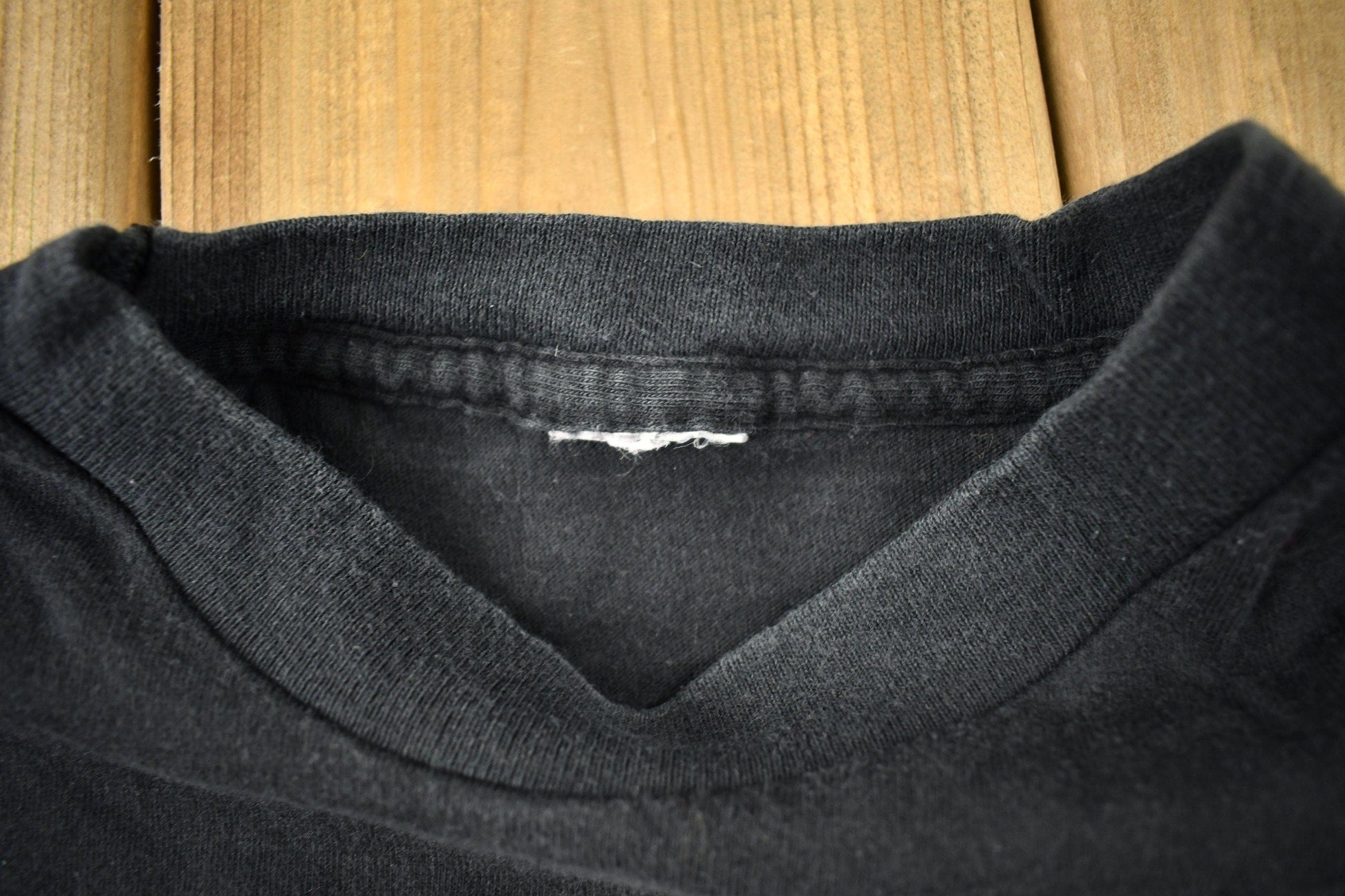 Proper Vintage Clothing > Gender Neutral Adult Clothing > Tops & Tees > T Shirts Vintage 1980s Atlanta Falcons NFL T-shirt / Single Stitch / Sportswear / Streetwear / Rare Sports Tee / Made In USA