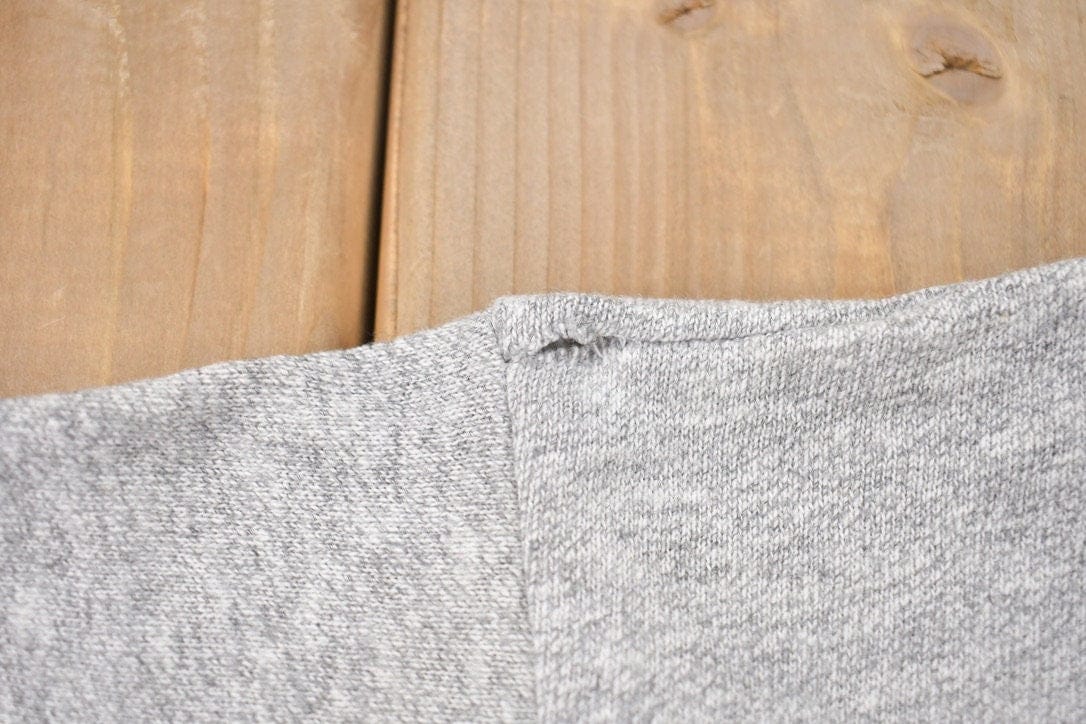 Proper Vintage Clothing > Gender Neutral Adult Clothing > Tops & Tees > T Shirts Vintage 1980s Boston Celtics Logo NBA Ravens T-Shirt / Sportswear / Basketball / Made In Canada