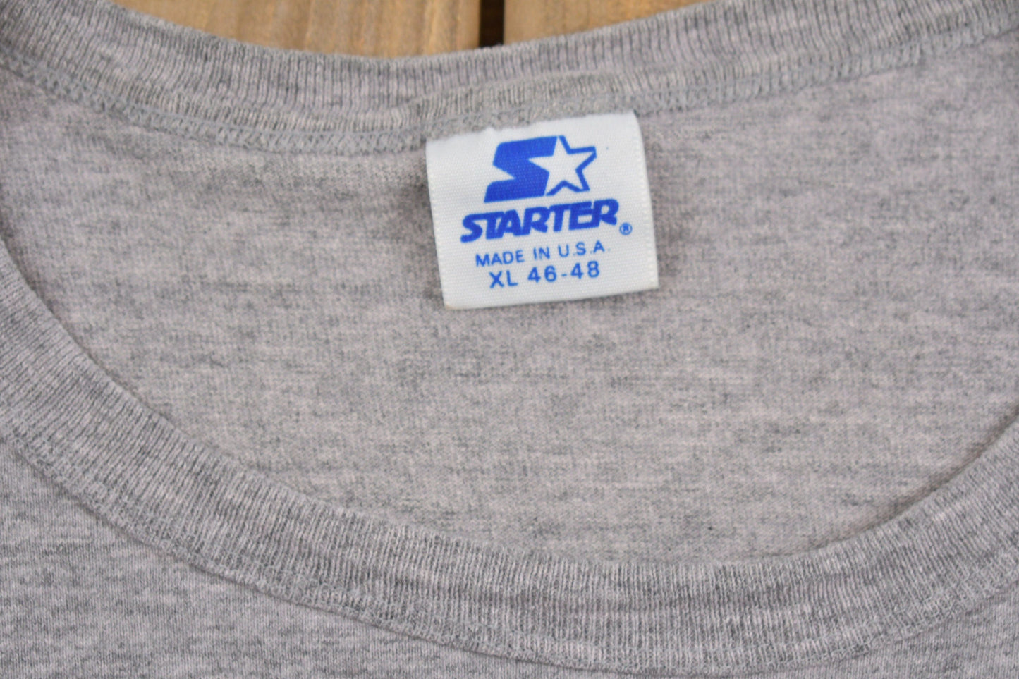 Proper Vintage Clothing > Gender Neutral Adult Clothing > Tops & Tees > T Shirts Vintage 1980s Boston Celtics NBA Starter T-Shirt / Sportswear / Single Stitch / Basketball / Made In USA