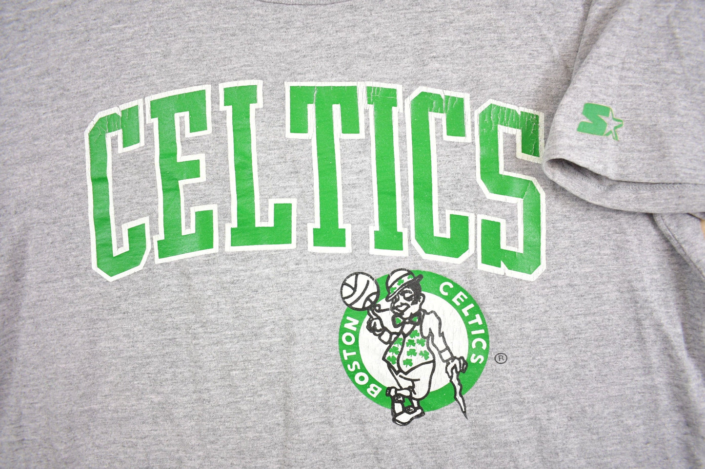 Proper Vintage Clothing > Gender Neutral Adult Clothing > Tops & Tees > T Shirts Vintage 1980s Boston Celtics NBA Starter T-Shirt / Sportswear / Single Stitch / Basketball / Made In USA