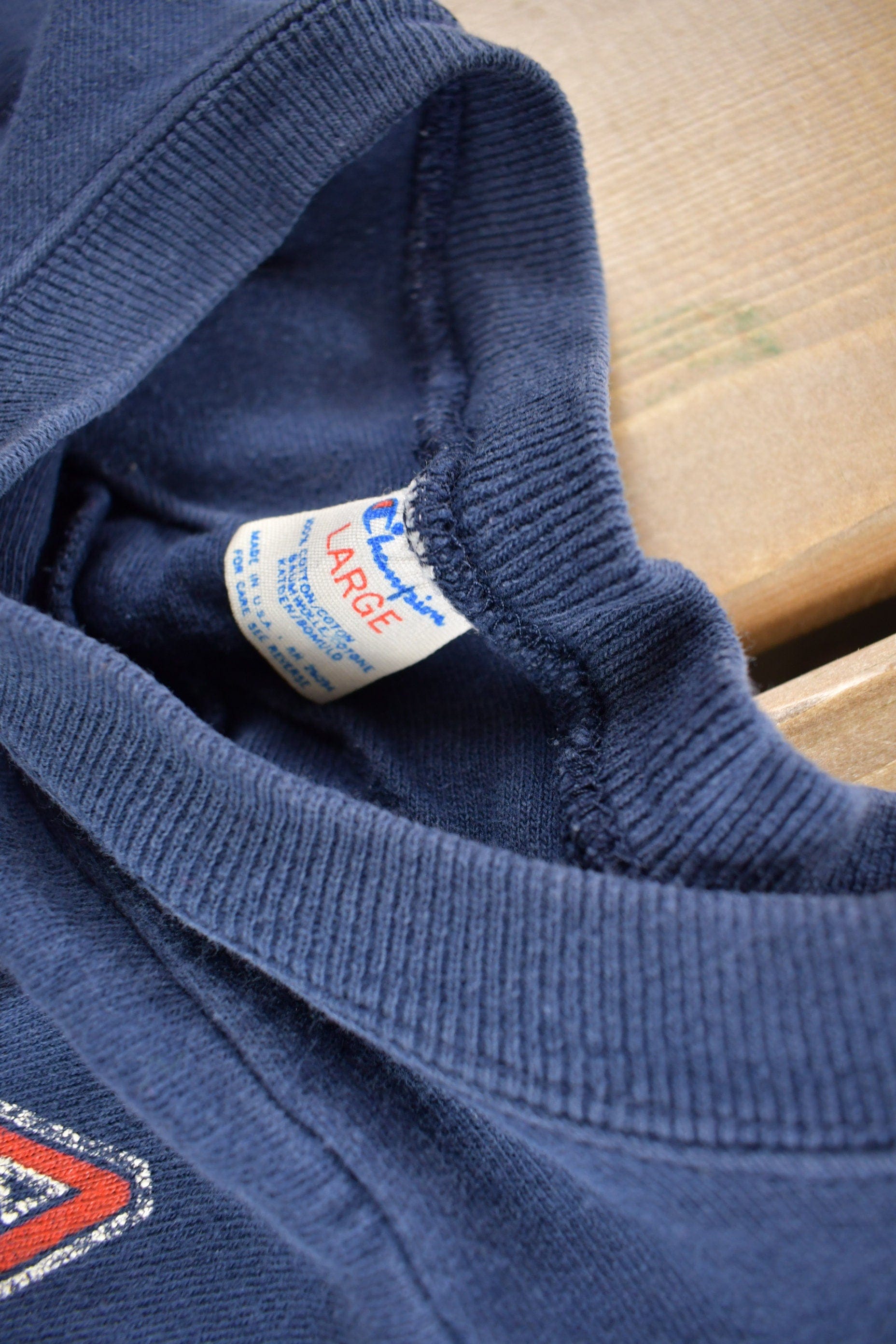 Proper Vintage Clothing > Gender Neutral Adult Clothing > Tops & Tees > T Shirts Vintage 1980s Chicago Bears NFL Jersey Style Champion T-Shirt / 80s Champion / Made In The USA / Single Stitch