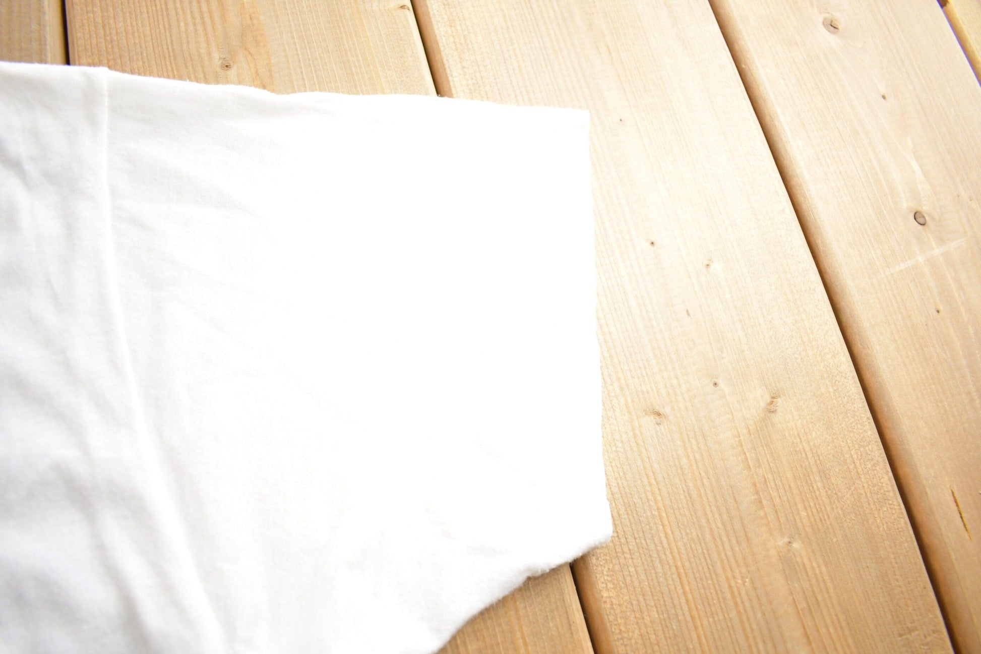 Proper Vintage Clothing > Gender Neutral Adult Clothing > Tops & Tees > T Shirts Vintage 1980s NBA Basketball Pepsi Hotshot Graphic T-Shirt Made In USA