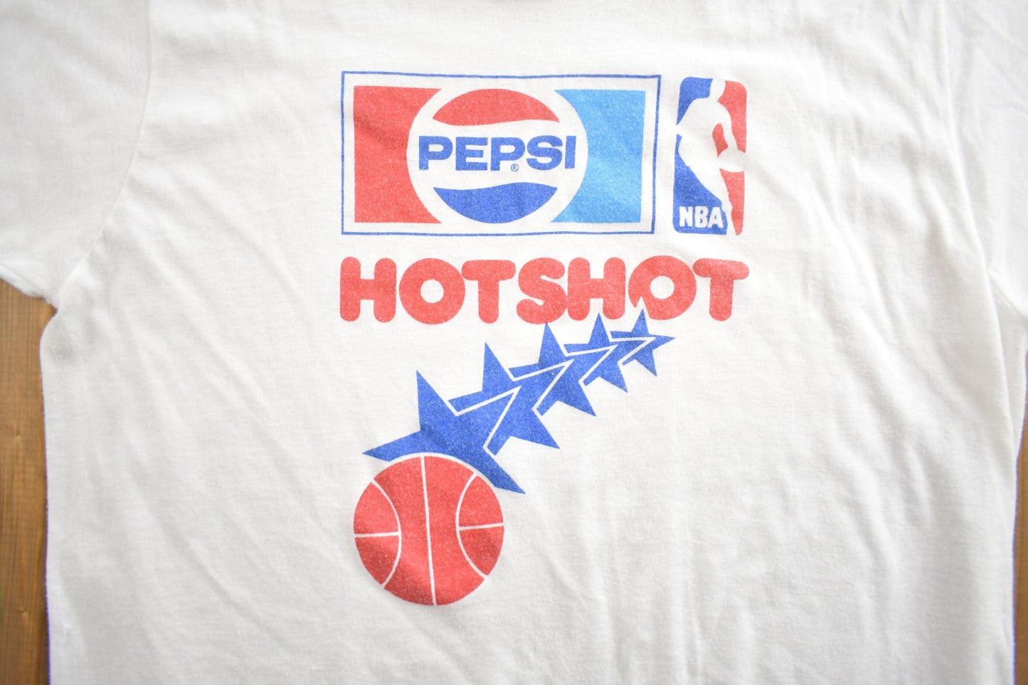 Proper Vintage Clothing > Gender Neutral Adult Clothing > Tops & Tees > T Shirts Vintage 1980s NBA Basketball Pepsi Hotshot Graphic T-Shirt Made In USA