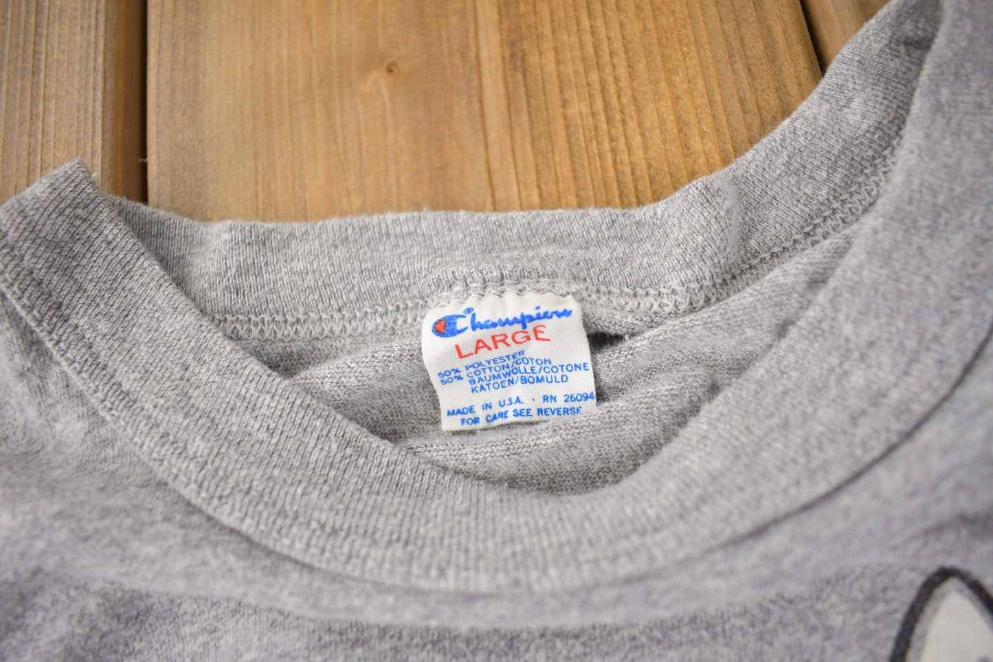 Proper Vintage Clothing > Gender Neutral Adult Clothing > Tops & Tees > T Shirts Vintage 1980s Philadelphia Eagles NFL Graphic Champion T-Shirt Made In USA