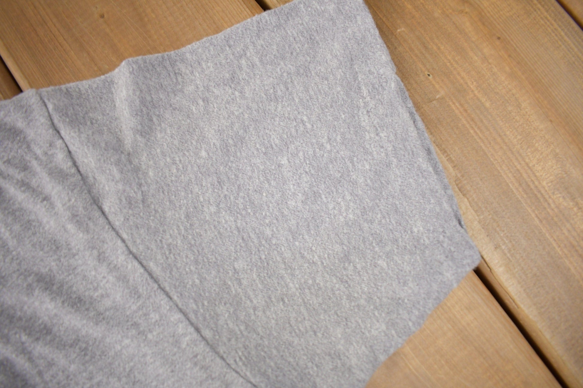 Proper Vintage Clothing > Gender Neutral Adult Clothing > Tops & Tees > T Shirts Vintage 1980s Philadelphia Eagles NFL Graphic Champion T-Shirt Made In USA