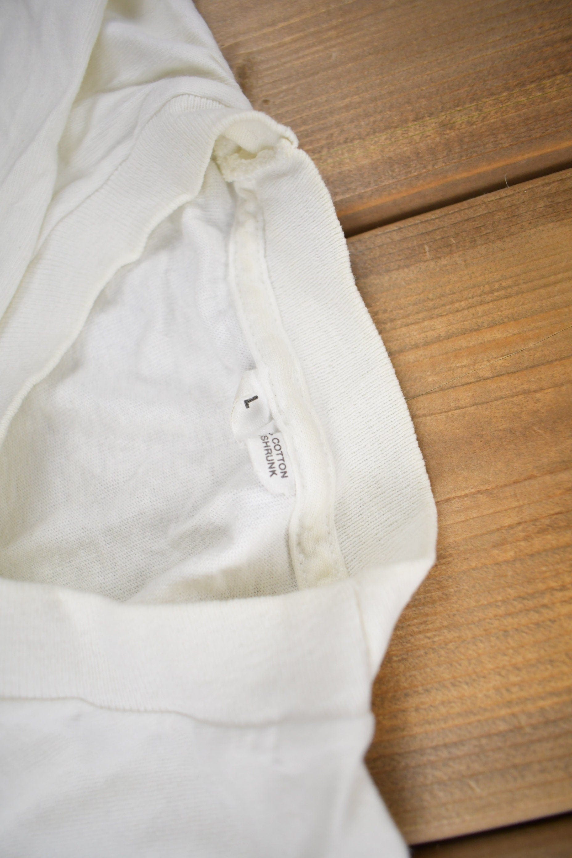 Proper Vintage Clothing > Gender Neutral Adult Clothing > Tops & Tees > T Shirts Vintage 1980s Virginia Beach Souvenir T Shirt / Streetwear / Made In USA / Vacation Tee / Travel T Shirt