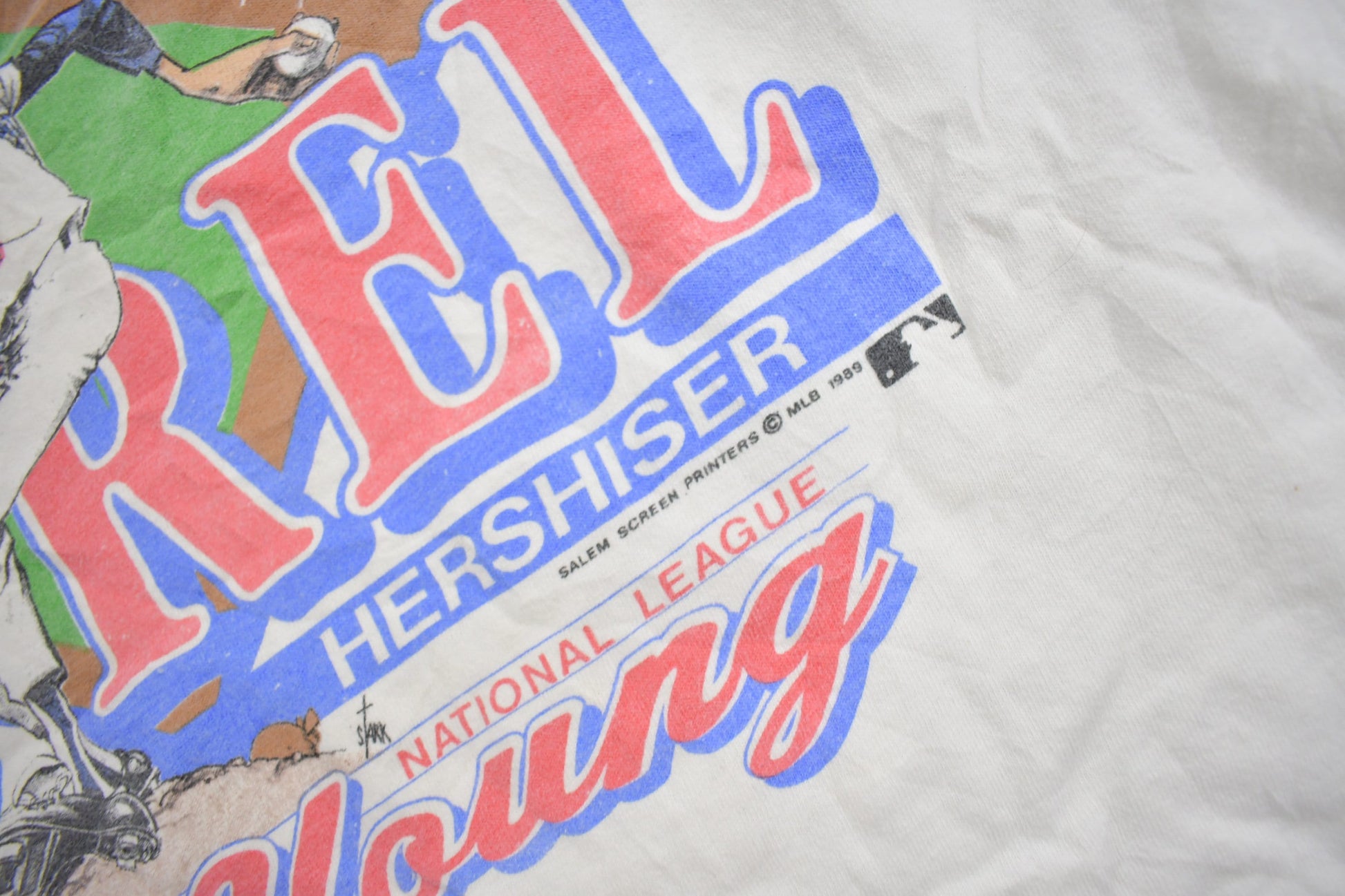 Proper Vintage Clothing > Gender Neutral Adult Clothing > Tops & Tees > T Shirts Vintage 1988 Orell Hershisher LA Dodgers MLB Graphic T-Shirt / Made In USA / Single Stitch / Baseball / Salem Sportswear