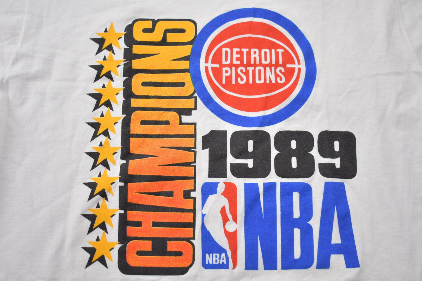 Proper Vintage Clothing > Gender Neutral Adult Clothing > Tops & Tees > T Shirts Vintage 1989 Detroit Pistons NBA World Champions Graphic T-Shirt / Made In USA / Single Stitch / NBA Basketball / Motor City Bad Boys