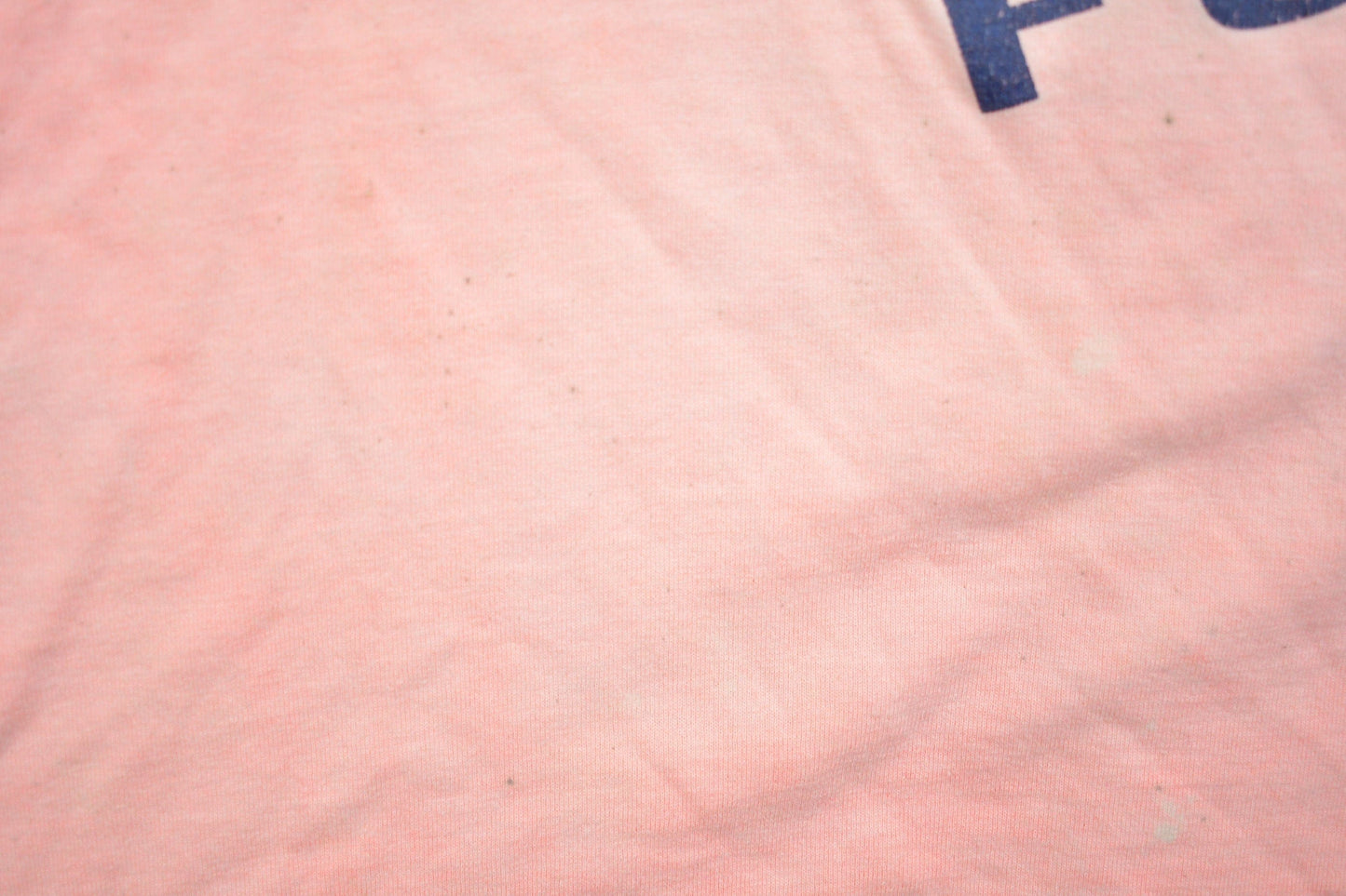 Proper Vintage Clothing > Gender Neutral Adult Clothing > Tops & Tees > T Shirts Vintage 1990s Chicago Bears NFL Graphic T-Shirt / Made In USA / Single Stitch / NFL / 90s Streetwear / Sportswear / Nutmeg Shirt / 90s Bears