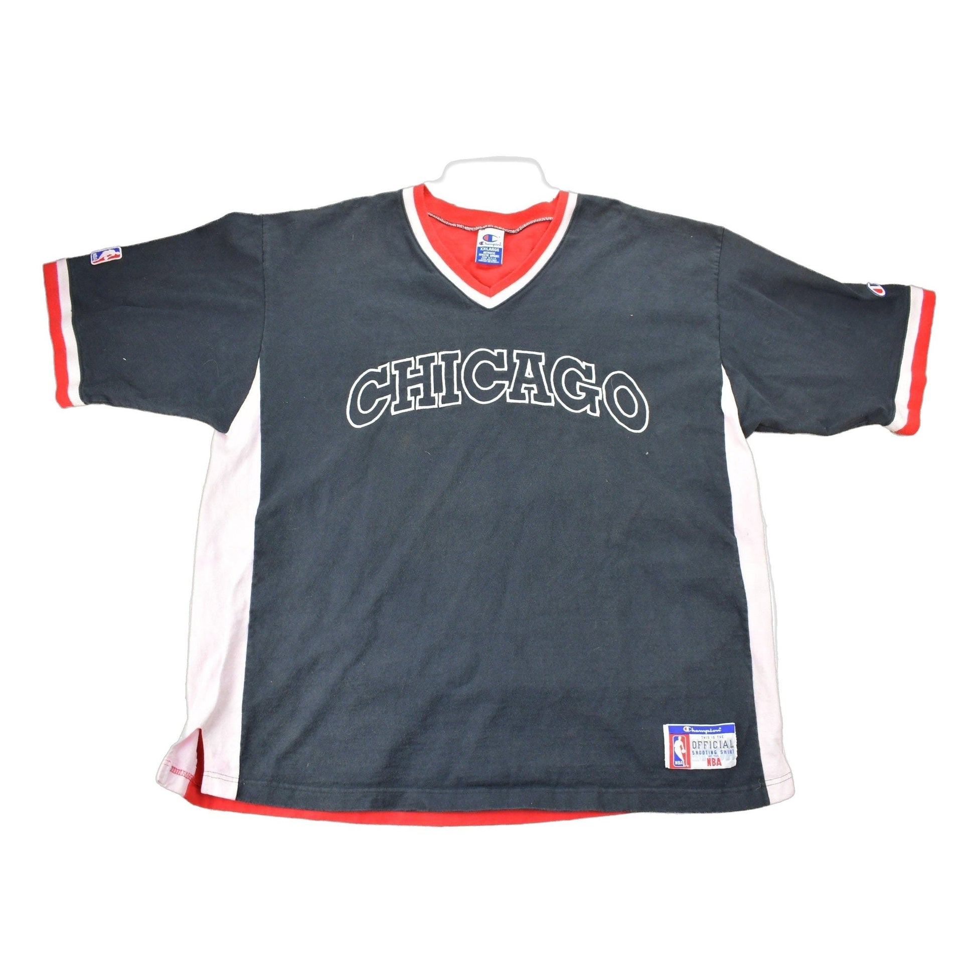Proper Vintage Clothing > Gender Neutral Adult Clothing > Tops & Tees > T Shirts Vintage 1990s Chicago Bulls NBA Champion Shooting Shirt NBA Sportswear / Vintage Champion / Chicago Bulls Jersey