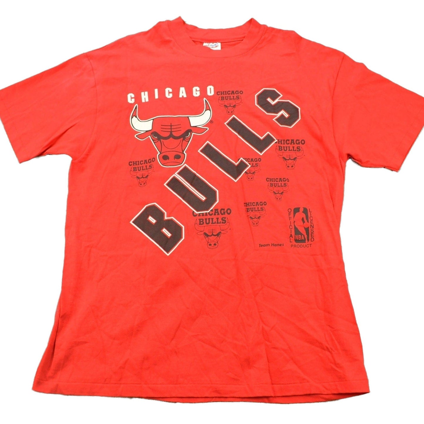 Proper Vintage Clothing > Gender Neutral Adult Clothing > Tops & Tees > T Shirts Vintage 1990s Chicago Bulls NBA Graphic T-Shirt / Made In USA / Vintage Bulls Tee / NBA Basketball / Single Stitch / Sportswear