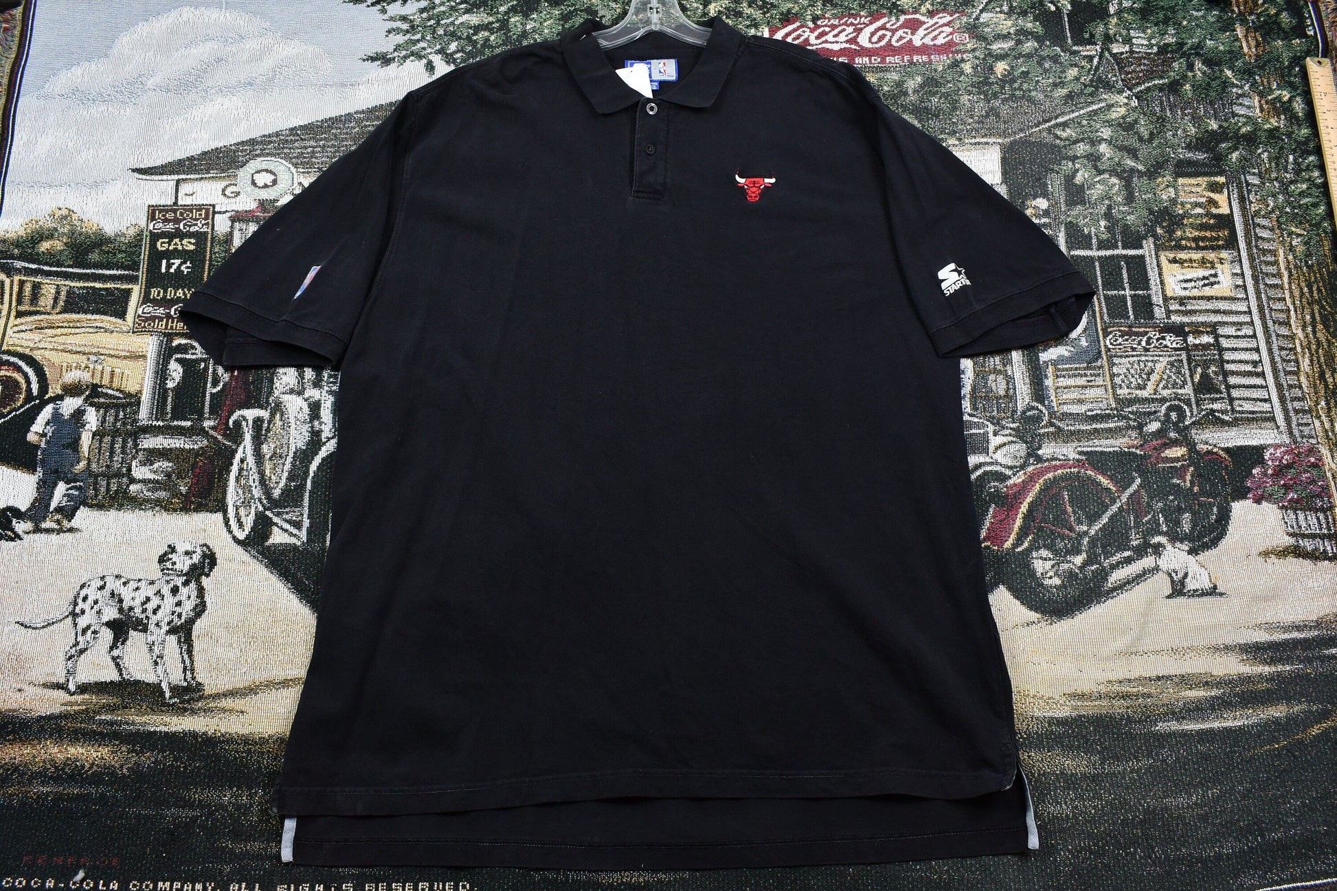 Proper Vintage Clothing > Gender Neutral Adult Clothing > Tops & Tees > T Shirts Vintage 1990s Chicago Bulls NBA Polo T-Shirt / NBA Basketball / 80s / 90s / Embroidered / Streetwear / Retro Style / Bulls Tee