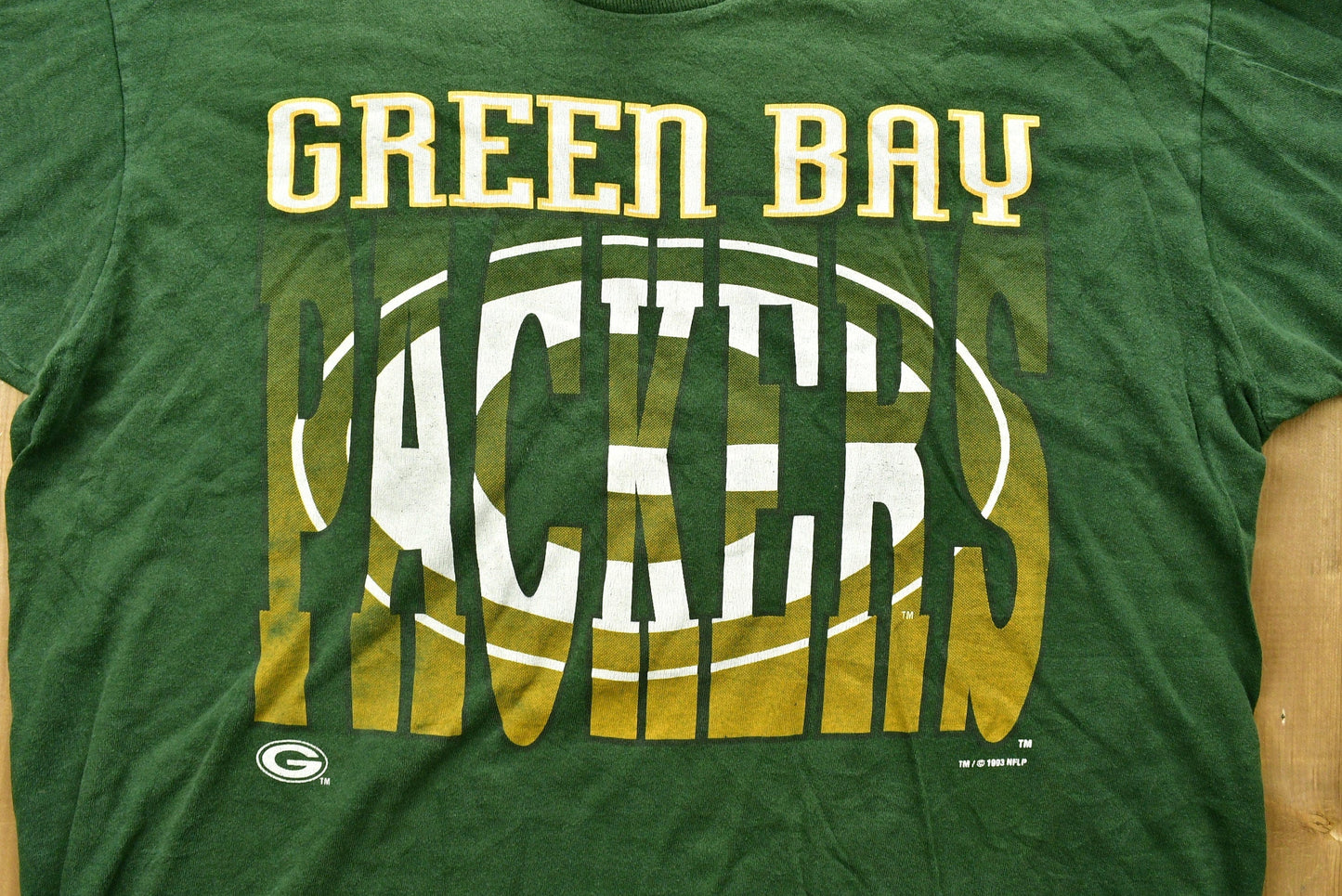 Proper Vintage Clothing > Gender Neutral Adult Clothing > Tops & Tees > T Shirts Vintage 1990s Greenbay Packers T-Shirt , Single Stitch , NFL , 90s Streetwear , Athleisure , Sportswear
