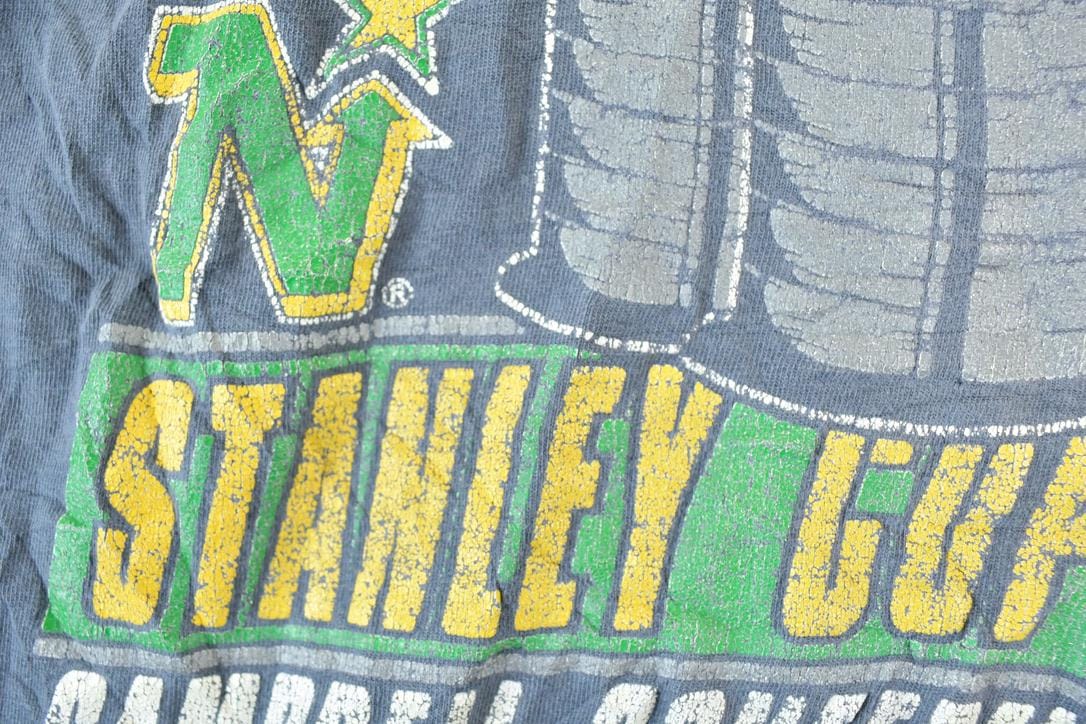 Proper Vintage Clothing > Gender Neutral Adult Clothing > Tops & Tees > T Shirts Vintage 1990s Minnesota North Stars NHL Graphic T-Shirt / Made In USA / Single Stitch / NHL Hockey / 90s Streetwear / Sportswear
