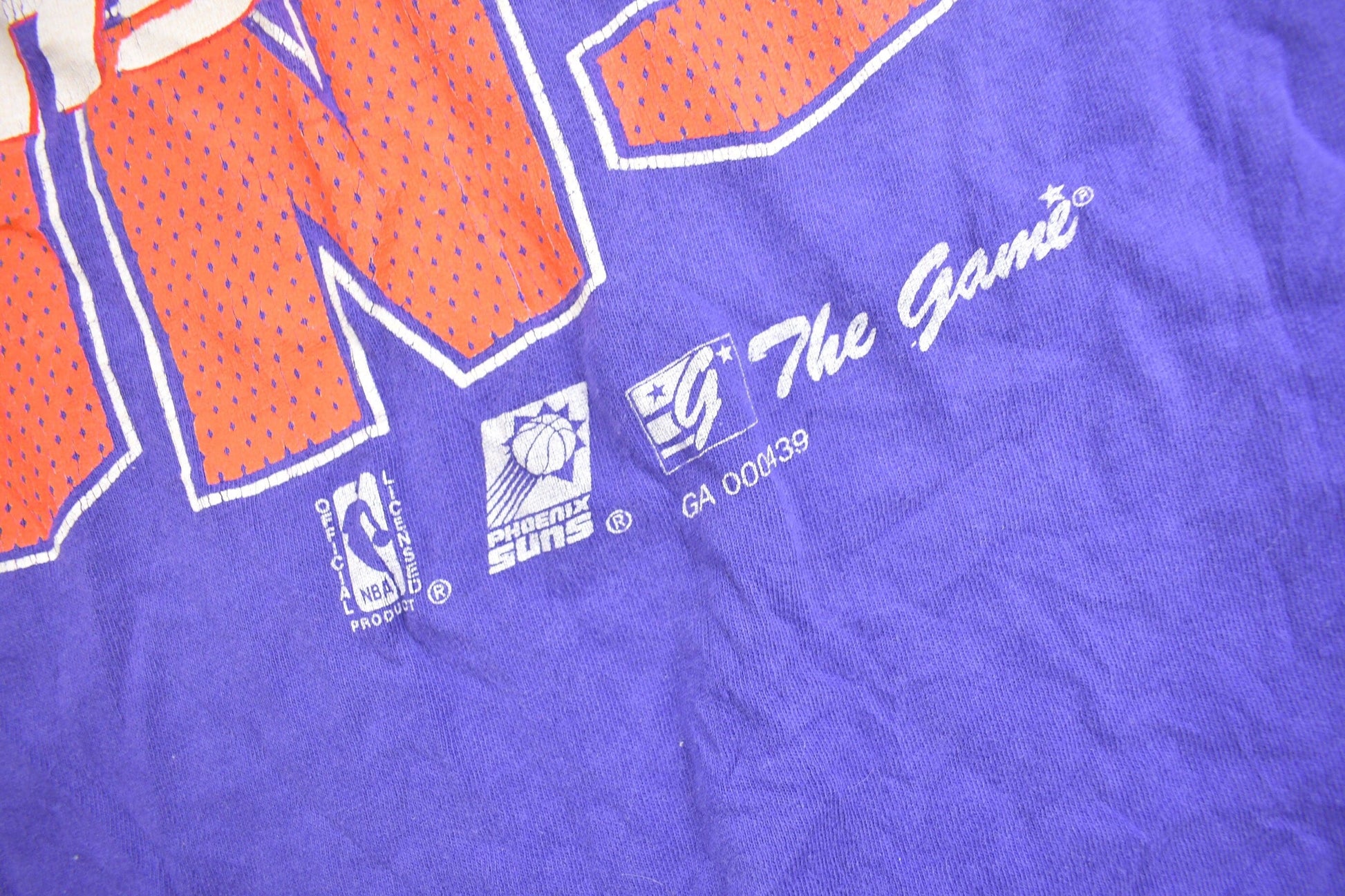 Proper Vintage Clothing > Gender Neutral Adult Clothing > Tops & Tees > T Shirts Vintage 1990s Phoenix Suns NBA Graphic T-Shirt / Made In USA / Single Stitch / NBA Basketball / 90s Streetwear / Sportswear