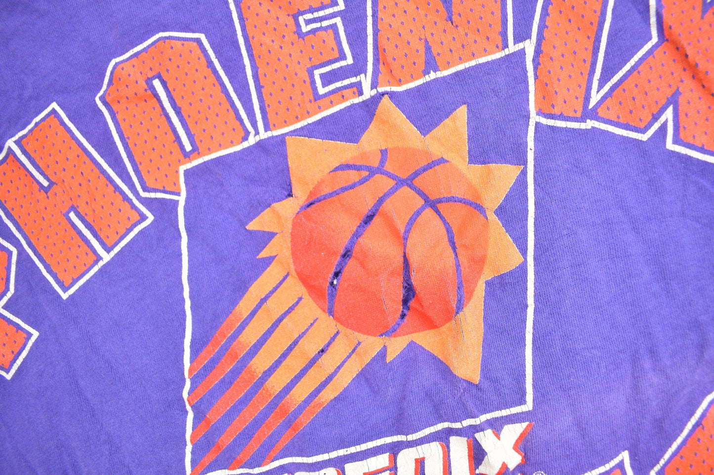 Proper Vintage Clothing > Gender Neutral Adult Clothing > Tops & Tees > T Shirts Vintage 1990s Phoenix Suns NBA Graphic T-Shirt / Made In USA / Single Stitch / NBA Basketball / 90s Streetwear / Sportswear