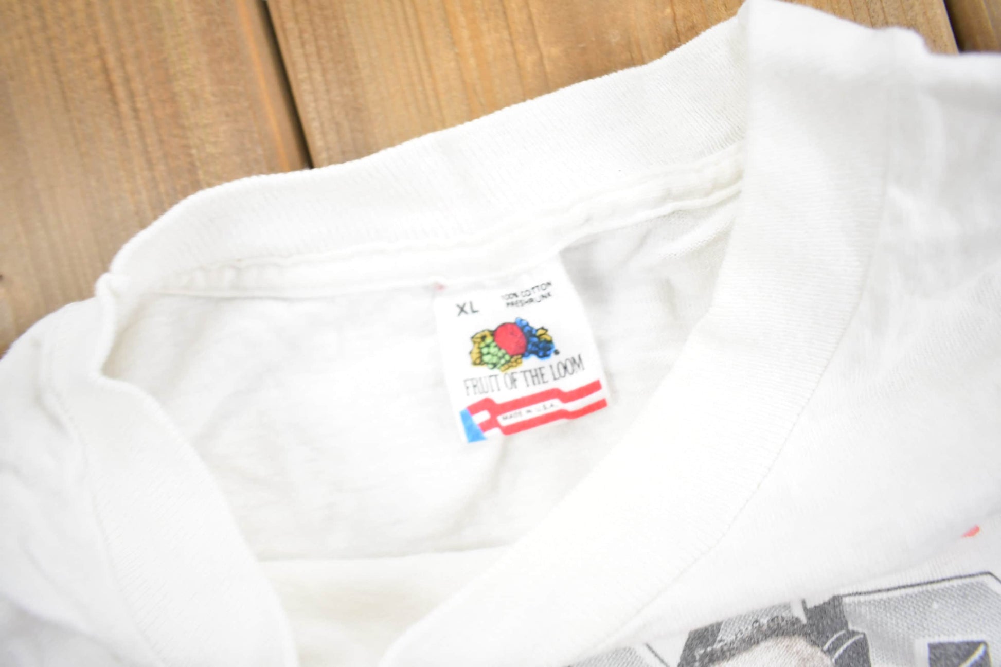 Proper Vintage Clothing > Gender Neutral Adult Clothing > Tops & Tees > T Shirts Vintage 1991 Chicago Bulls NBA World Champions T-Shirt / Made In USA / Single Stitch / 90s Streetwear / Big Head / Salem Sportswear