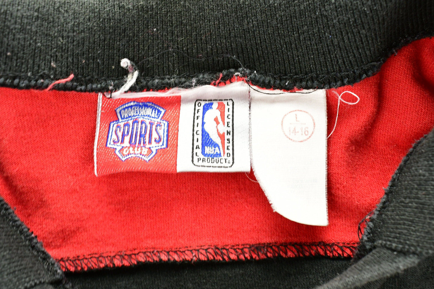 Proper Vintage Clothing > Gender Neutral Kids' Clothing > Tops & Tees > T Shirts Vintage 1990s Chicago Bulls NBA Embroidered Polo Youth T-shirt / Vintage Bulls Shirt / Sportswear / Streetwear / Sports Tee / Color Block