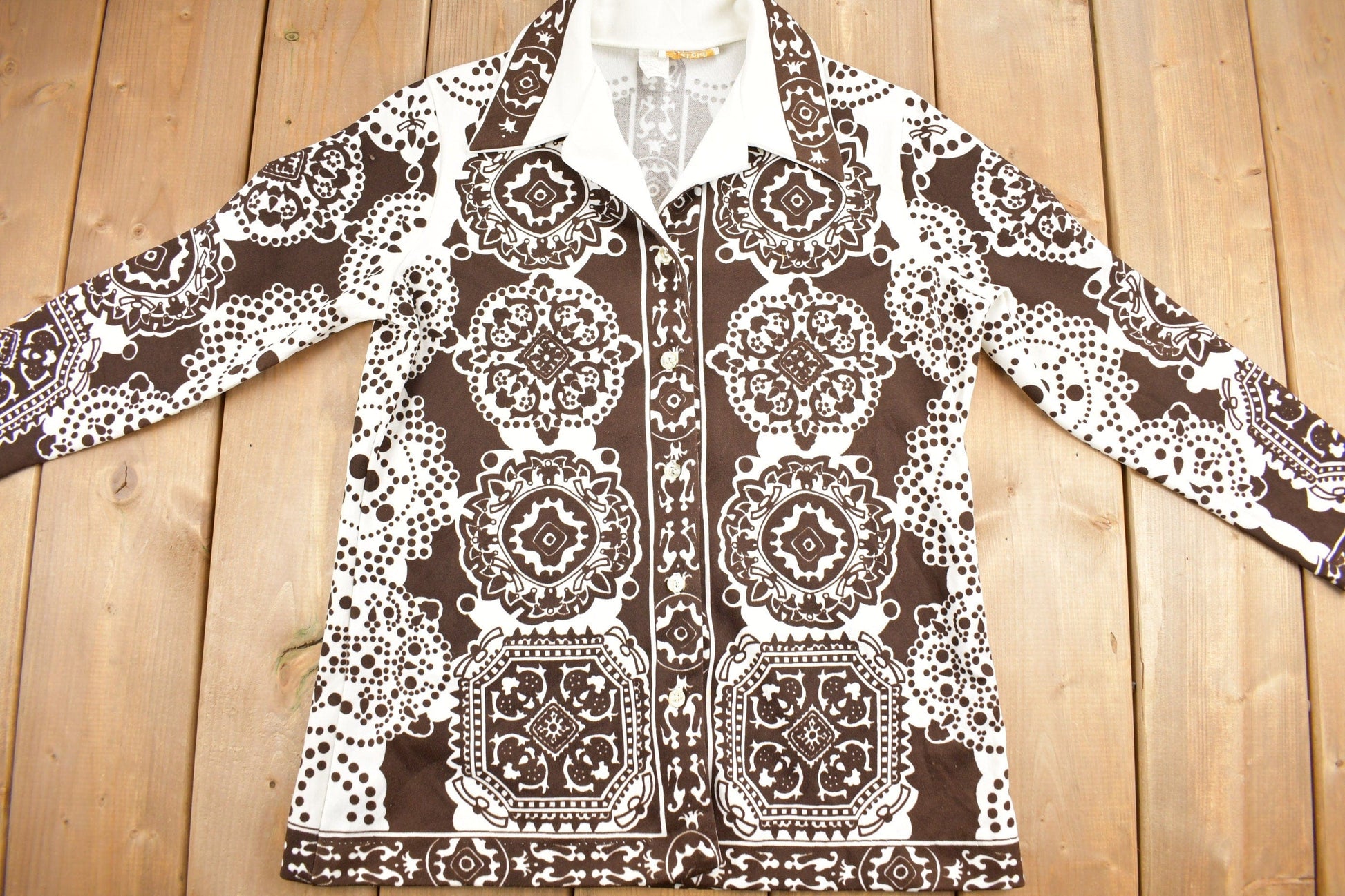 Proper Vintage Clothing > Men's Clothing > Shirts & Tees > Oxfords & Button Downs Vintage 1970s Mosaic Graphic Button Up Shirt / 70s Button Up / Vintage All Over Print / Casual Shirt / True Vintage / Disco Style