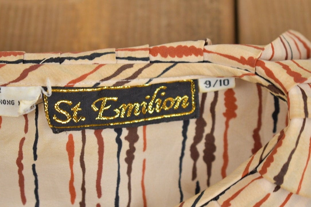 Proper Vintage Clothing > Men's Clothing > Shirts & Tees > Oxfords & Button Downs Vintage 1980s Ruffle Collar Button Up Shirt / 1980s Button Up / Ruffle Button Up / Abstract Pattern Shirt / Made in USA