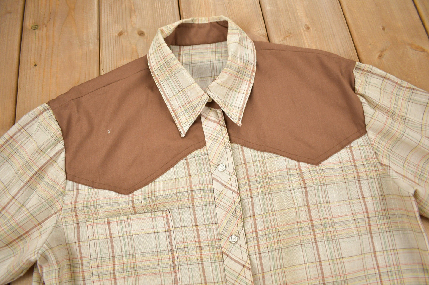 Proper Vintage Clothing > Men's Clothing > Shirts & Tees > Oxfords & Button Downs Vintage 1980s Western Style Plaid Button Up Shirt / Rodeo Shirt / Cowboy Shirt / Made In USA / Flannel Shirt / Snap Button