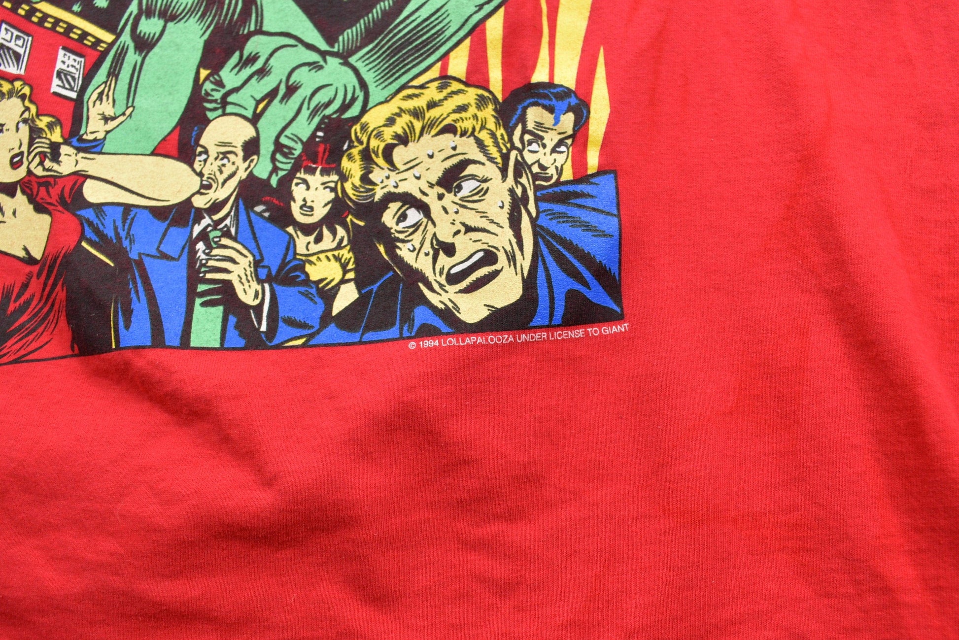 RARE Dead Stock 1994 Lollapalooza Tour T-shirt from propervintagecanada