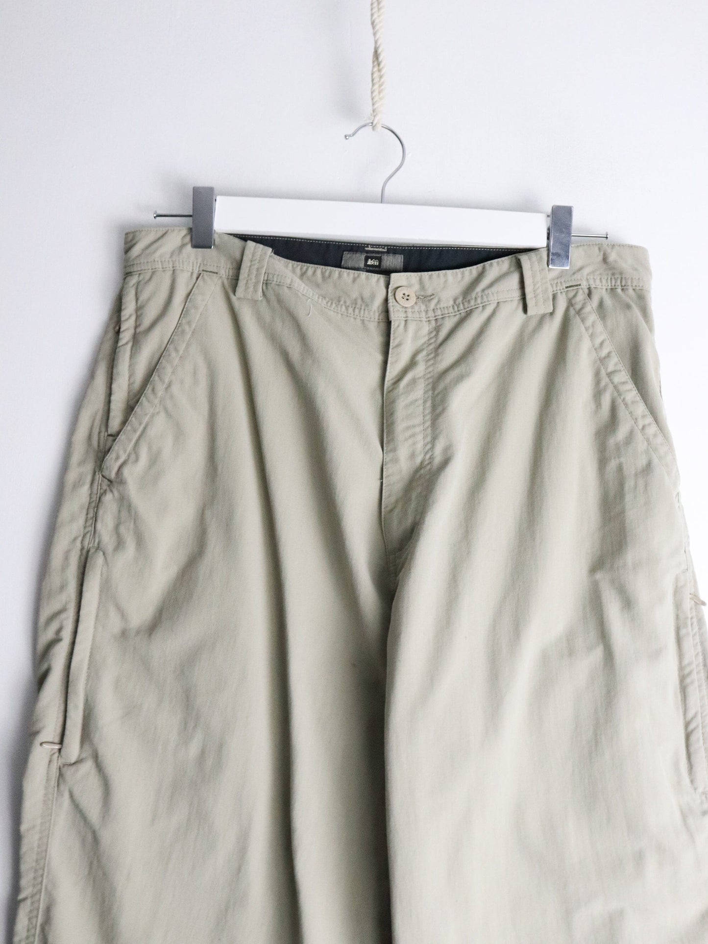 REI Pants Mens 34 x 30 Beige Hiking