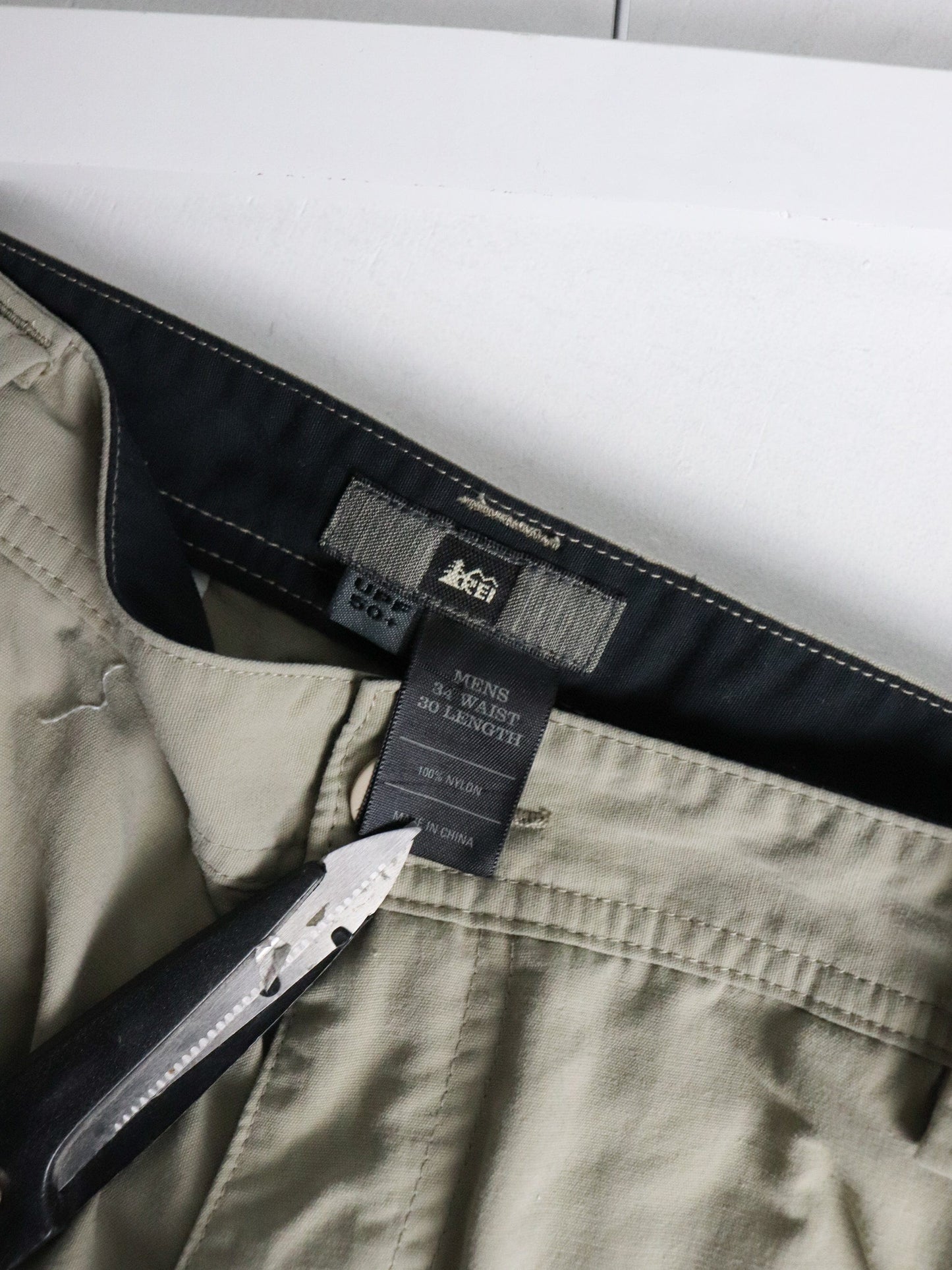 REI Pants Mens 34 x 30 Beige Hiking