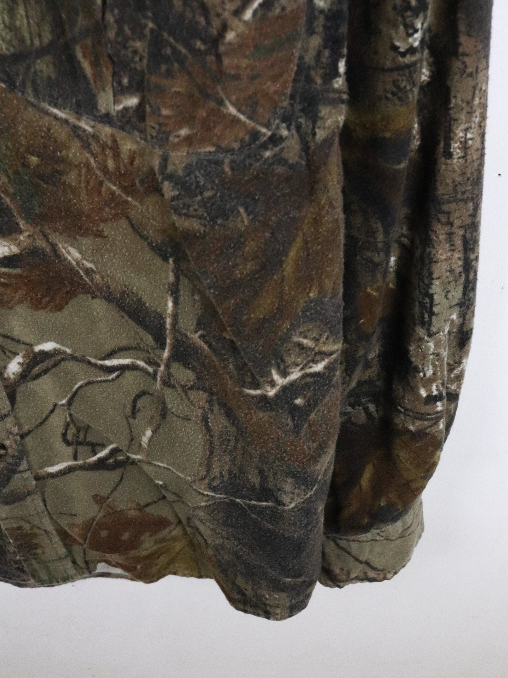 Remington Shirt Mens Medium Brown Tree Camo from propervintagecanada