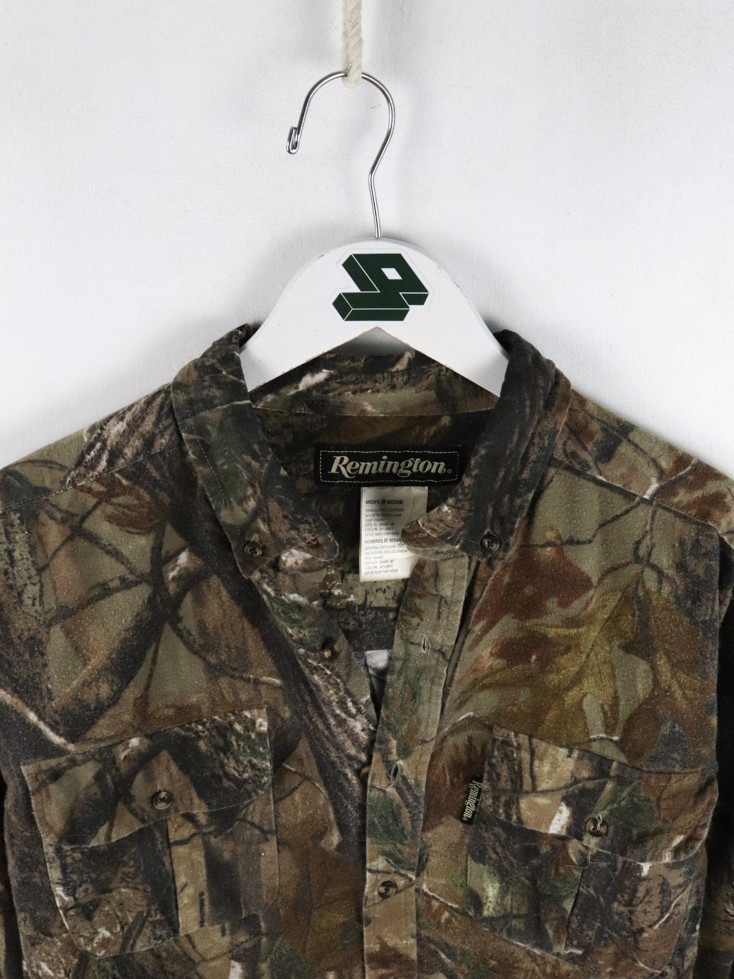 Remington Shirt Mens Medium Brown Tree Camo from propervintagecanada