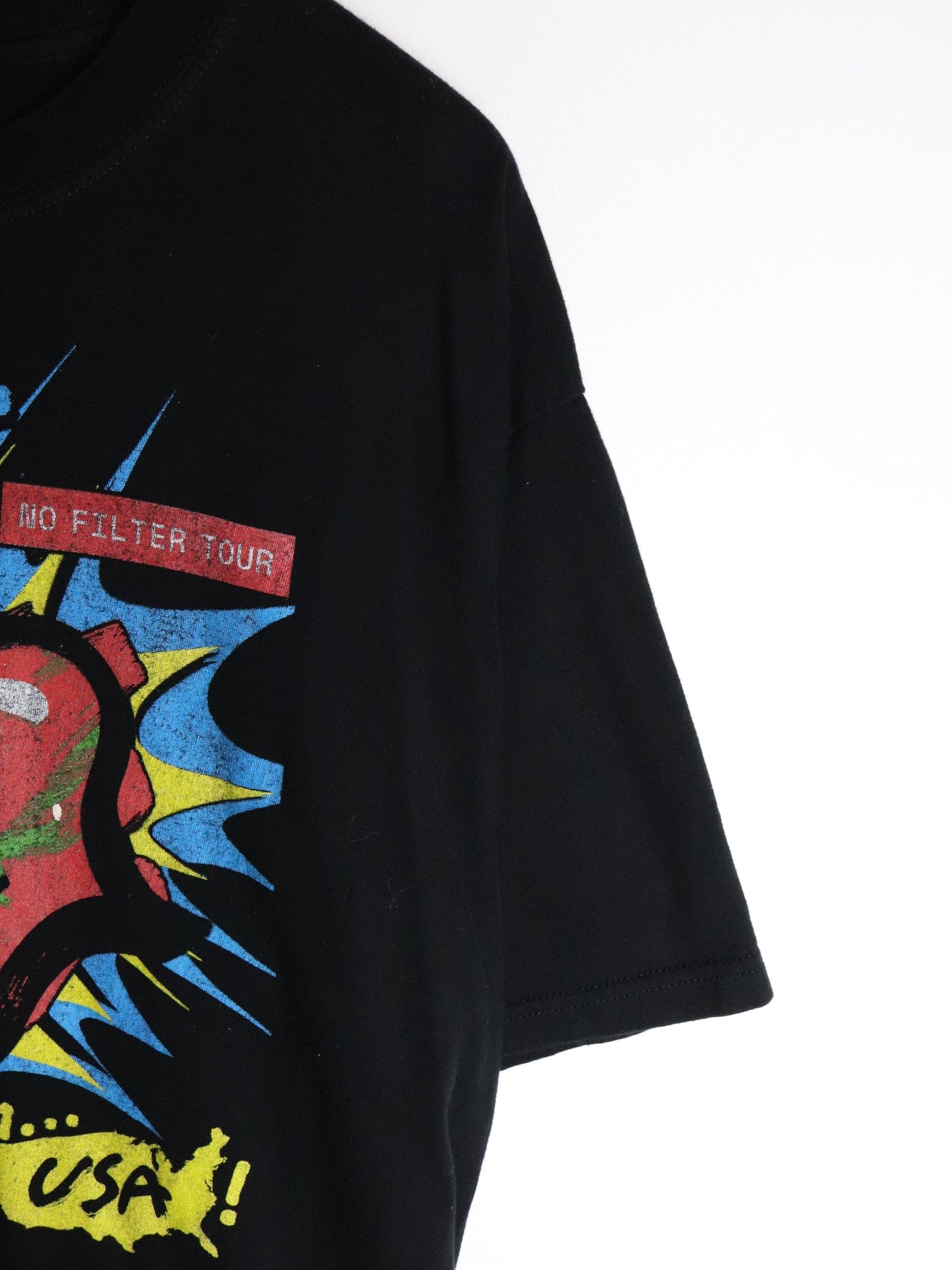 Rolling Stones T Shirt Mens XL Black Tour 2021 from propervintagecanada