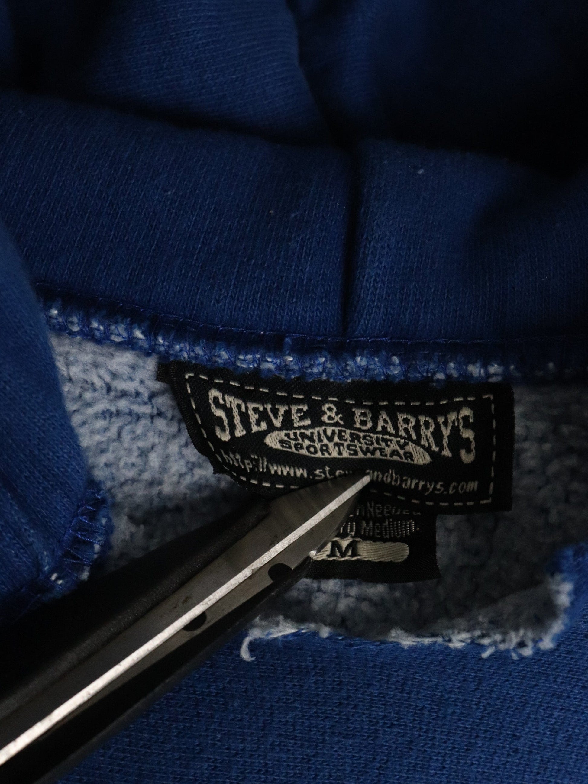 Seton Hall University Sweatshirt Mens Medium Blue Hoodie from propervintagecanada