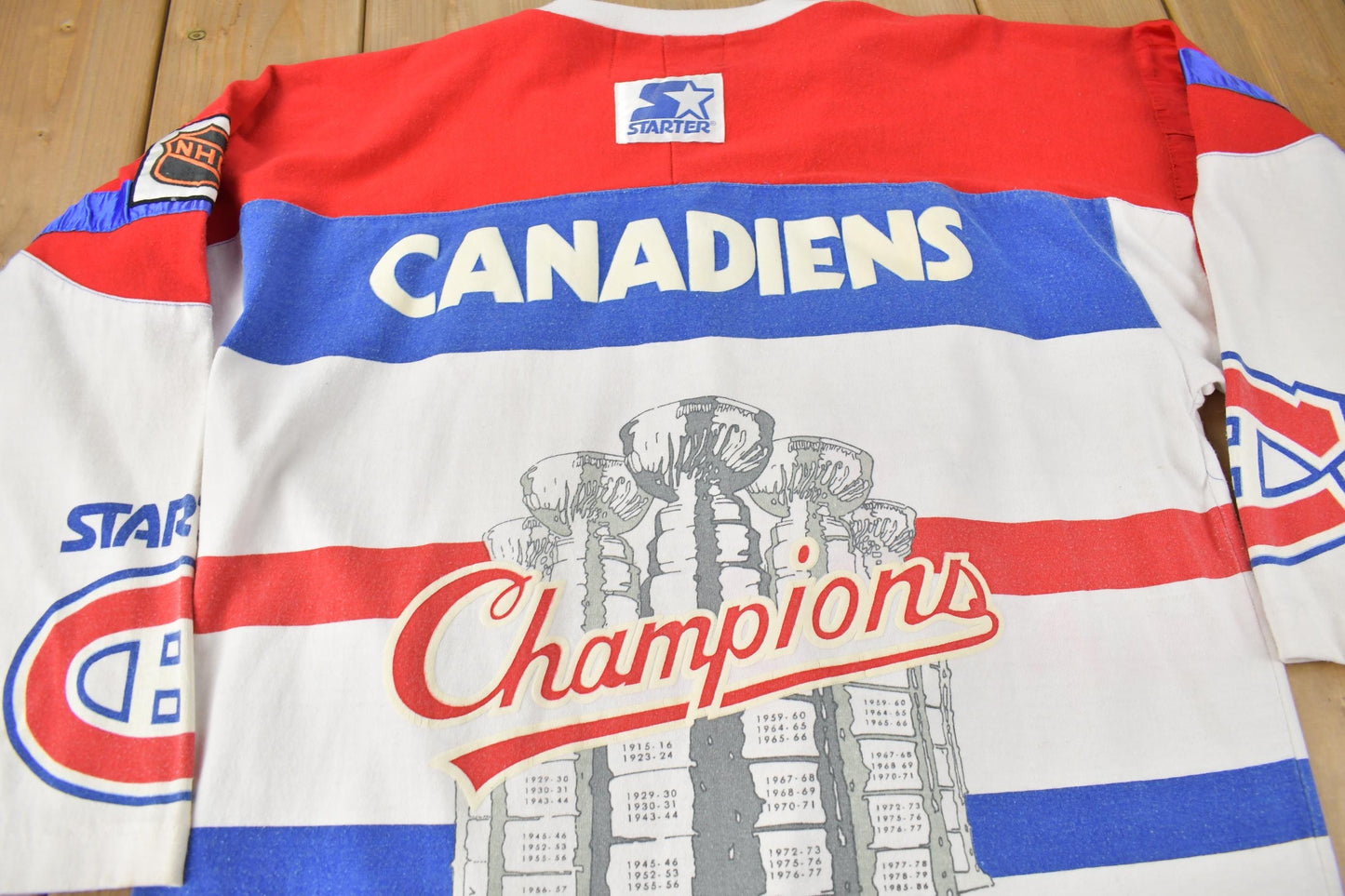 Starter Clothing > Gender Neutral Adult Clothing > Hoodies & Sweatshirts > Sweatshirts Vintage 1980s Montreal Canadiens NHL Starter Sweatshirt Men's Medium
