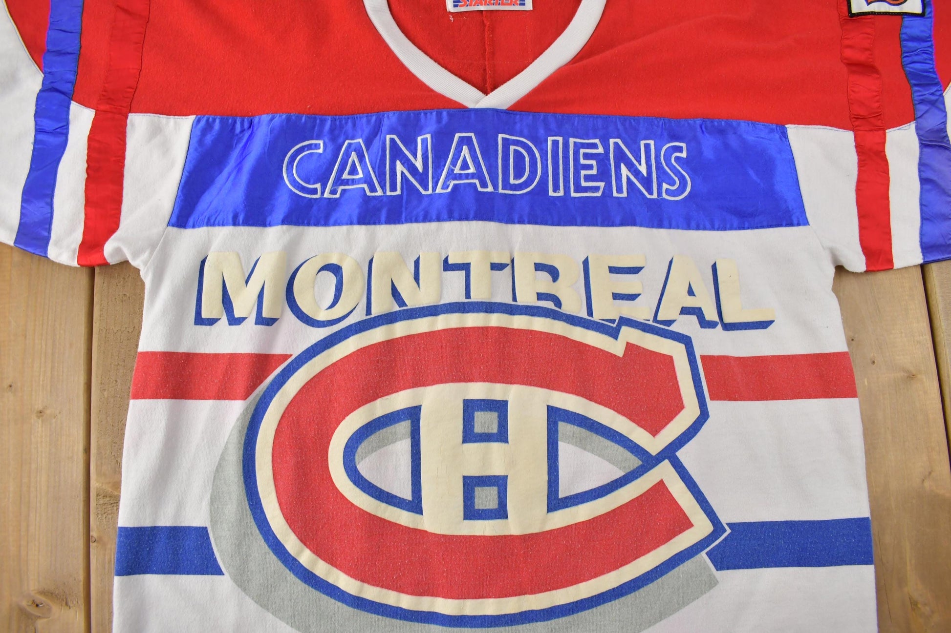 Starter Clothing > Gender Neutral Adult Clothing > Hoodies & Sweatshirts > Sweatshirts Vintage 1980s Montreal Canadiens NHL Starter Sweatshirt Men's Medium