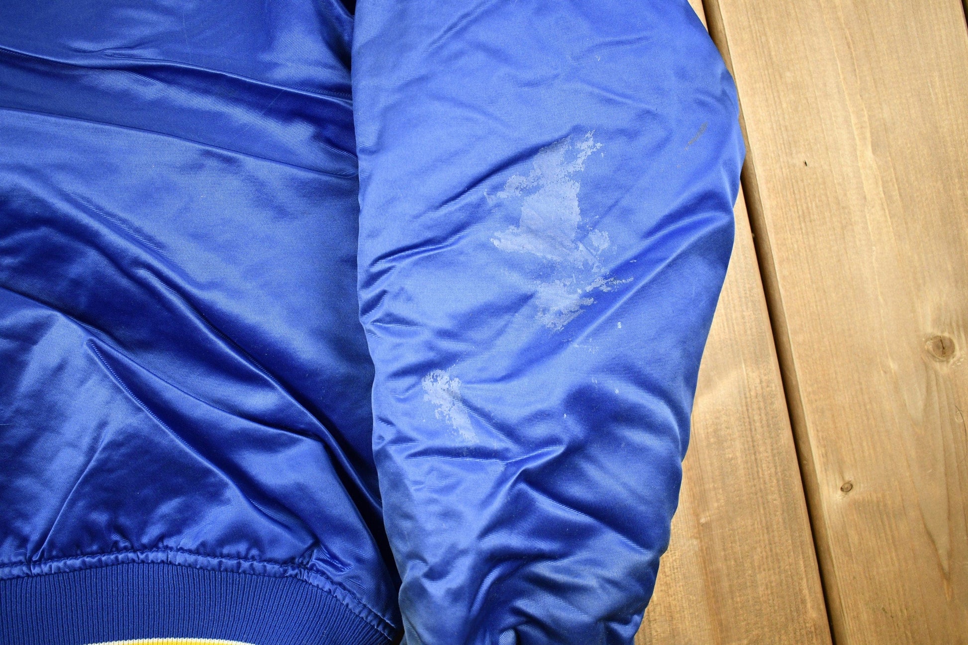 Starter Clothing > Gender Neutral Adult Clothing > Jackets & Coats Vintage 1990s Milwaukee Brewers MLB Starter Diamond Collection Satin Bomber Jacket Men's Large