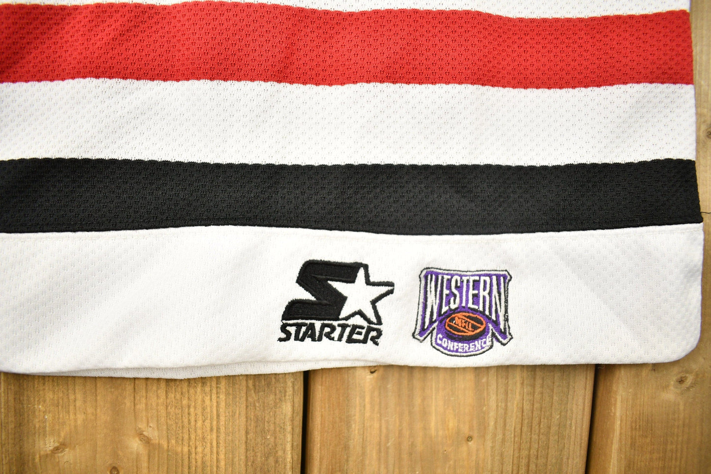 Starter Clothing > Men's Clothing > Sports & Fitness Vintage 1990s Ed Belfour Chicago Blackhawks Deadstock Starter NHL Hockey Jersey Men's Medium