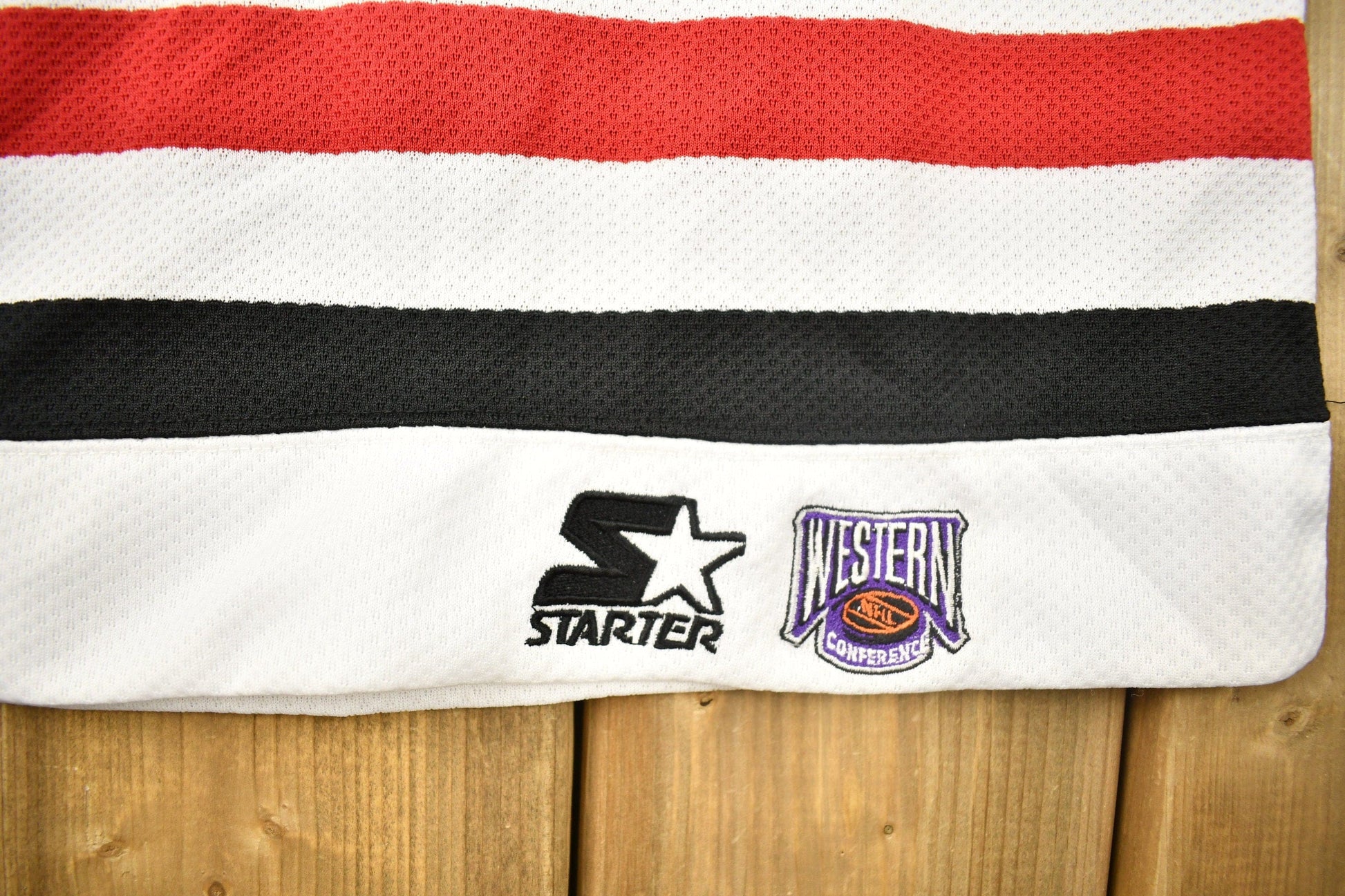 Starter Clothing > Men's Clothing > Sports & Fitness Vintage 1990s Ed Belfour Chicago Blackhawks Deadstock Starter NHL Hockey Jersey Men's Medium