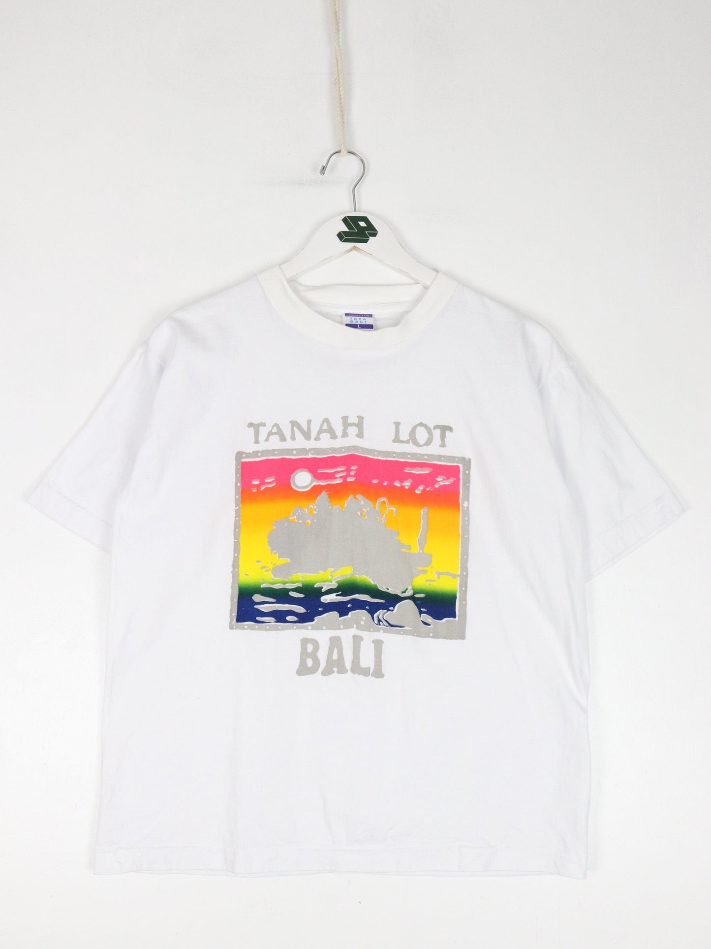 Tanah Lot Bali T Shirt Youth Large White Vacation Travel from propervintagecanada