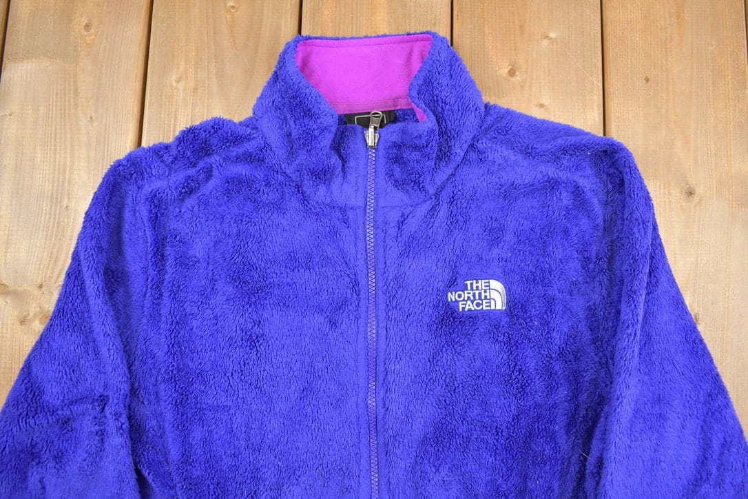 The North Face Clothing > Gender Neutral Adult Clothing > Hoodies & Sweatshirts > Sweatshirts Vintage 1990s The North Face Women's Fleece Sweater Women's XL