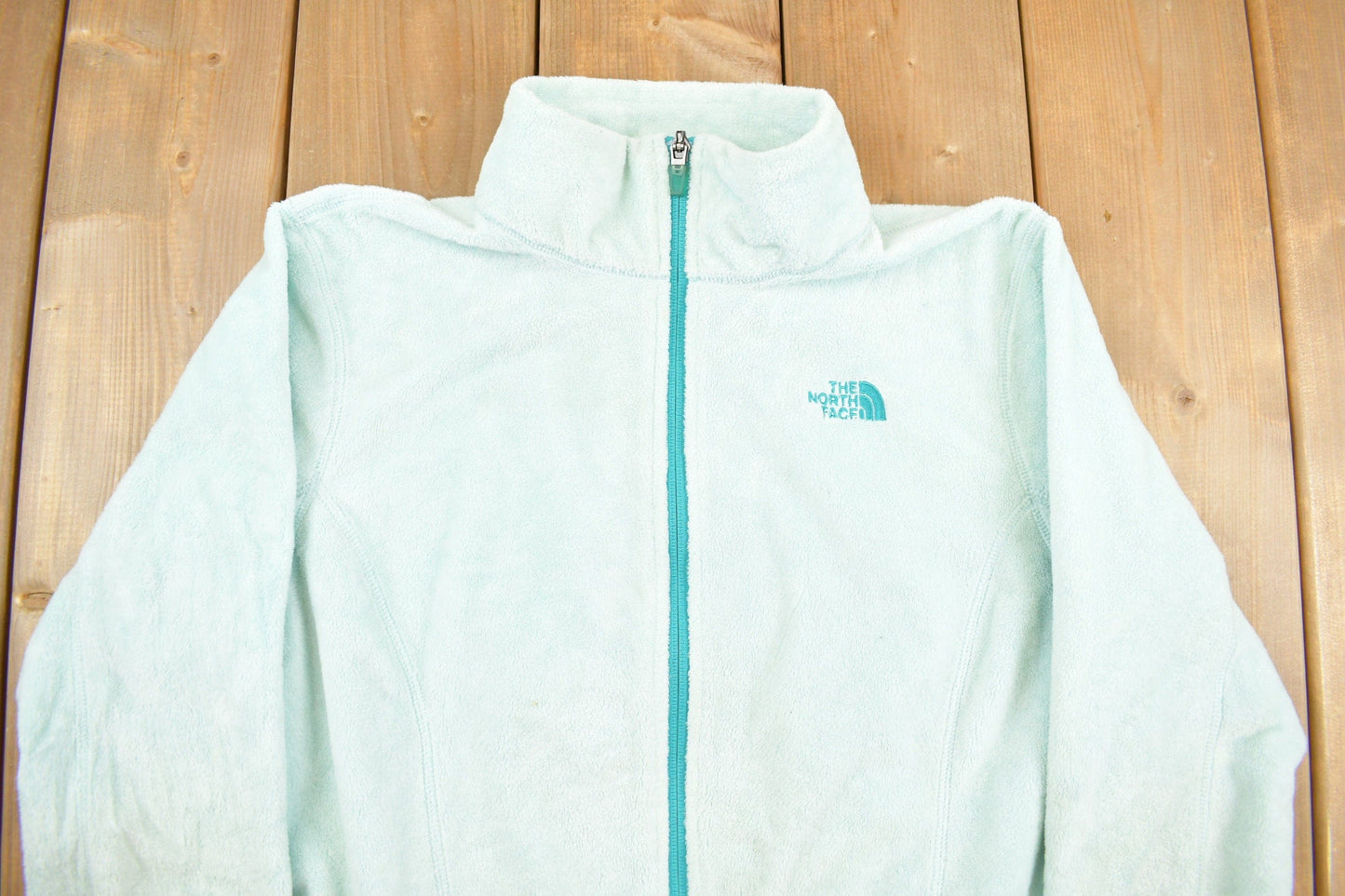 The North Face Clothing > Gender Neutral Adult Clothing > Hoodies & Sweatshirts > Sweatshirts Vintage 1990s The North Face Womens Fleece Sweater Women's M