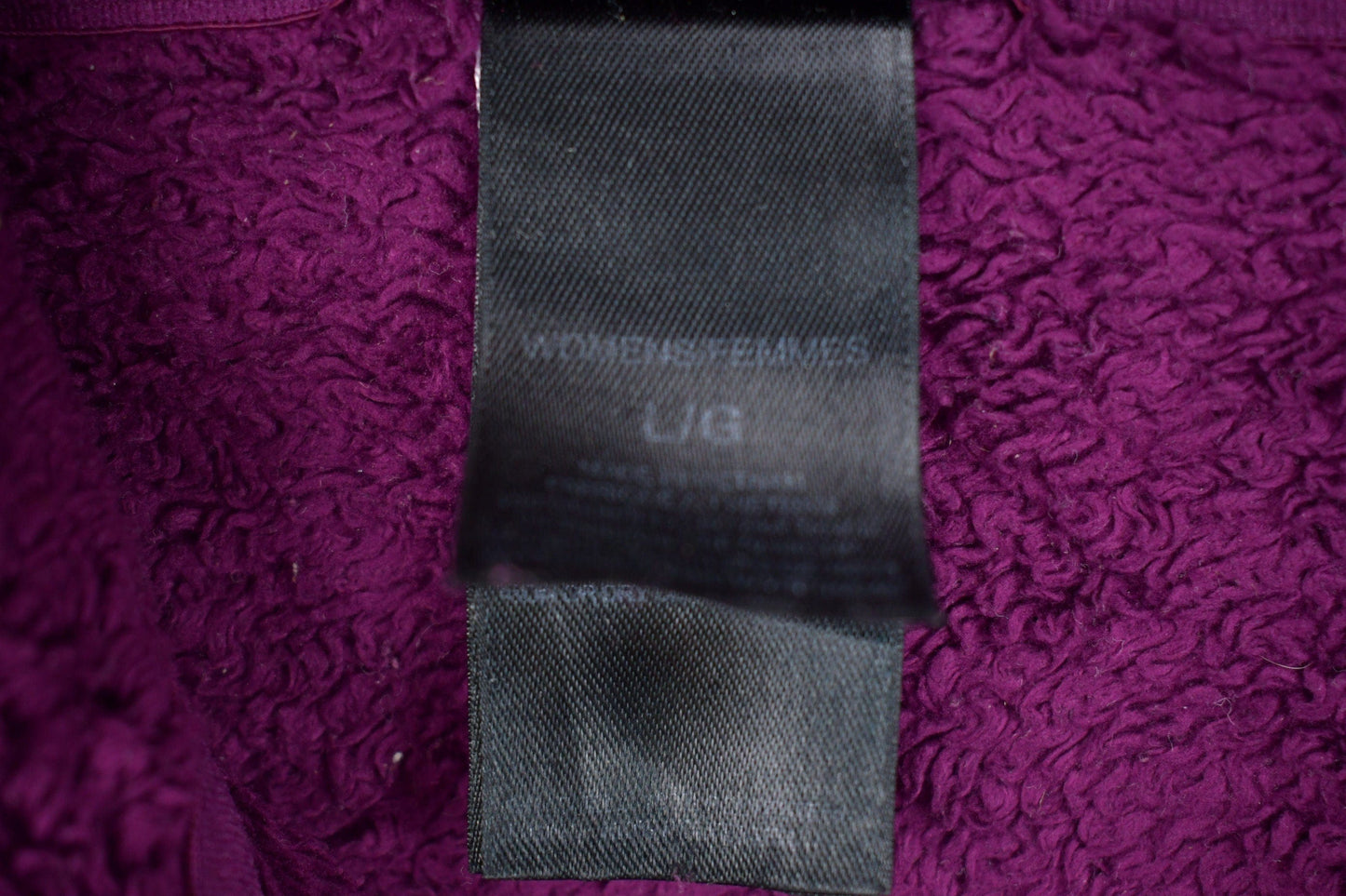 The North Face Clothing > Women's Clothing > Hoodies & Sweatshirts > Sweatshirts Vintage 1990s North Face Deep Pile Fleece Sweater Women's M