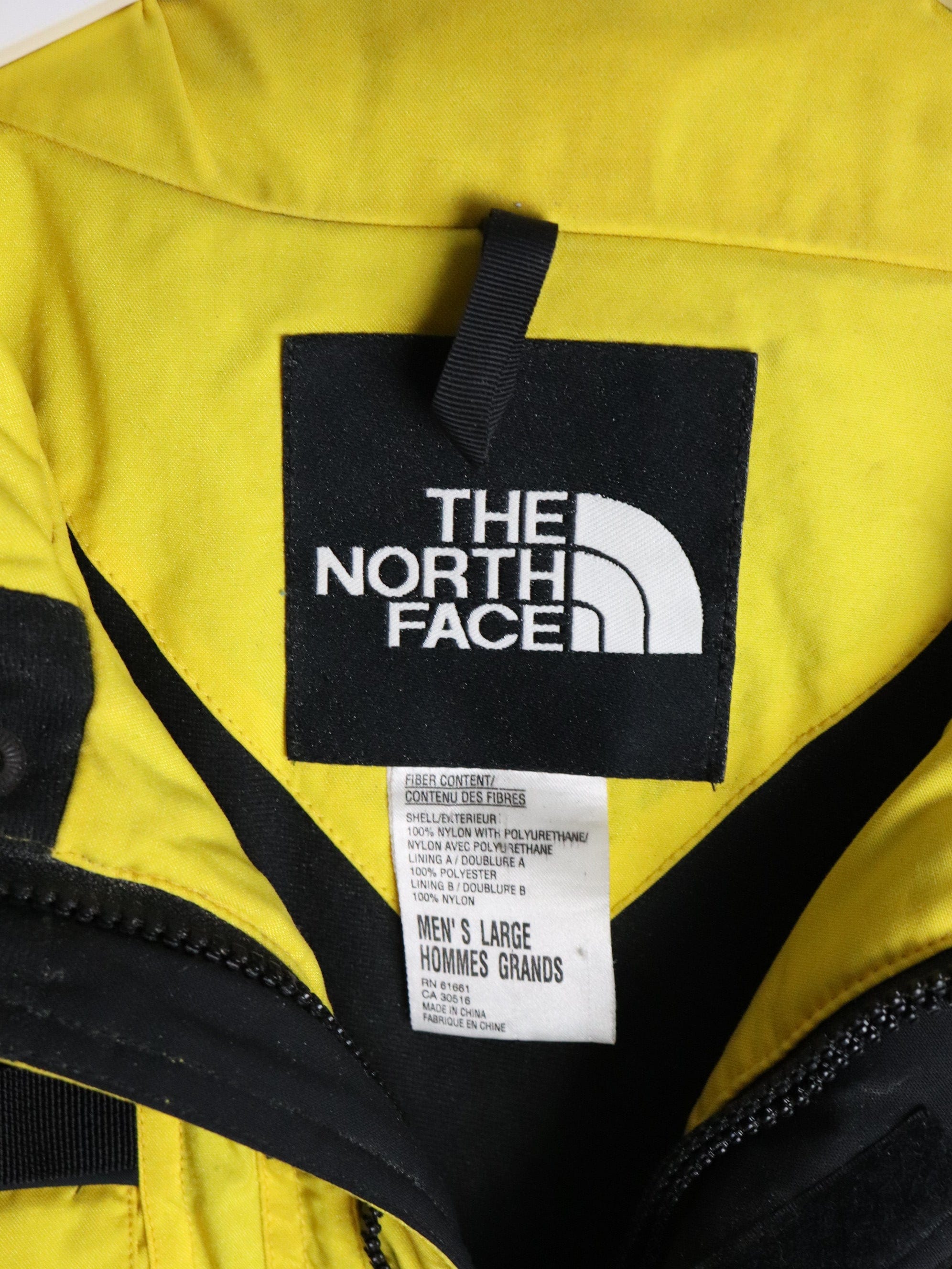 Mens vintage The on sale North Face extreme gear jacket, size XL