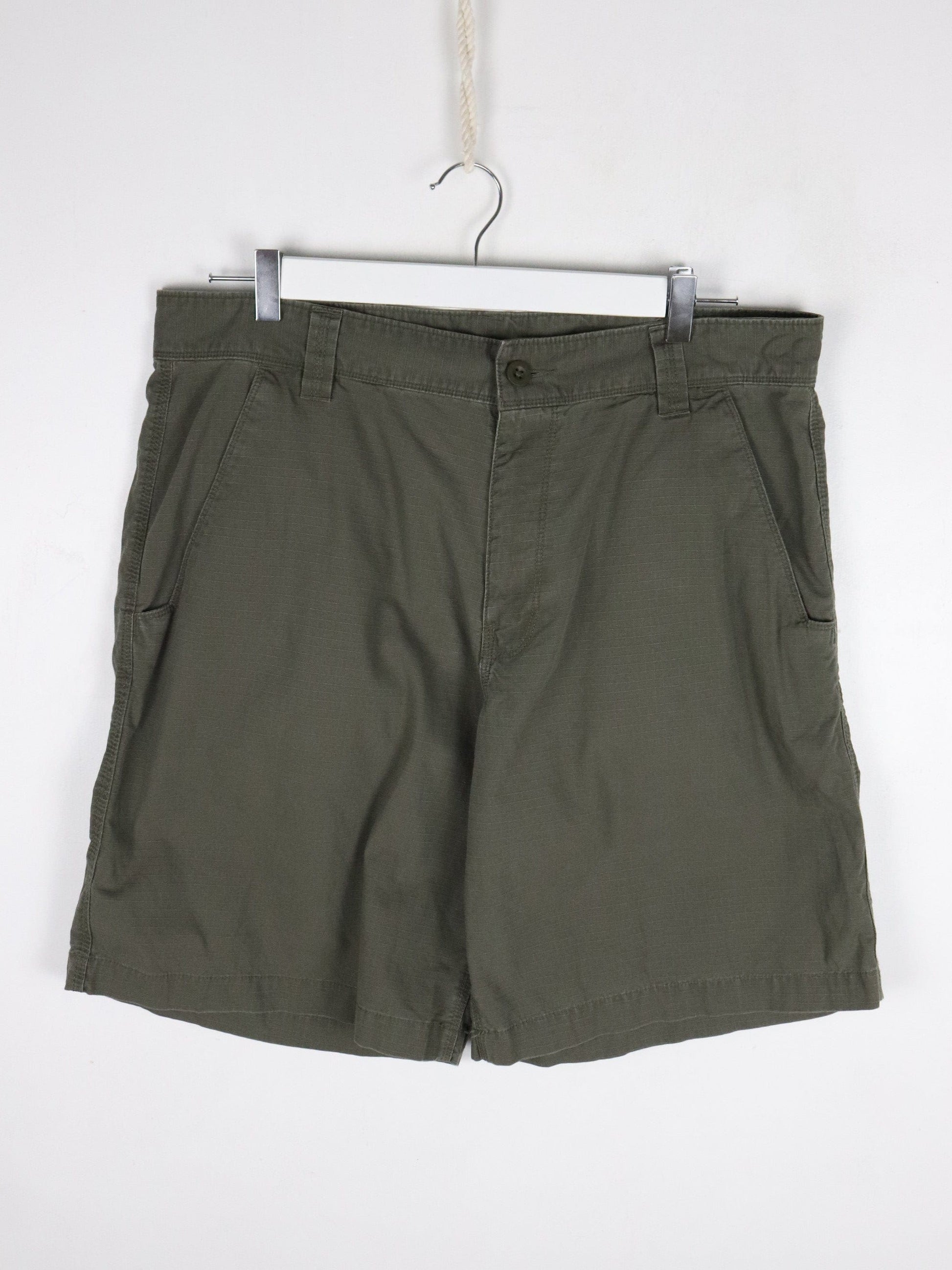 The North Face Shorts Mens 36 Green