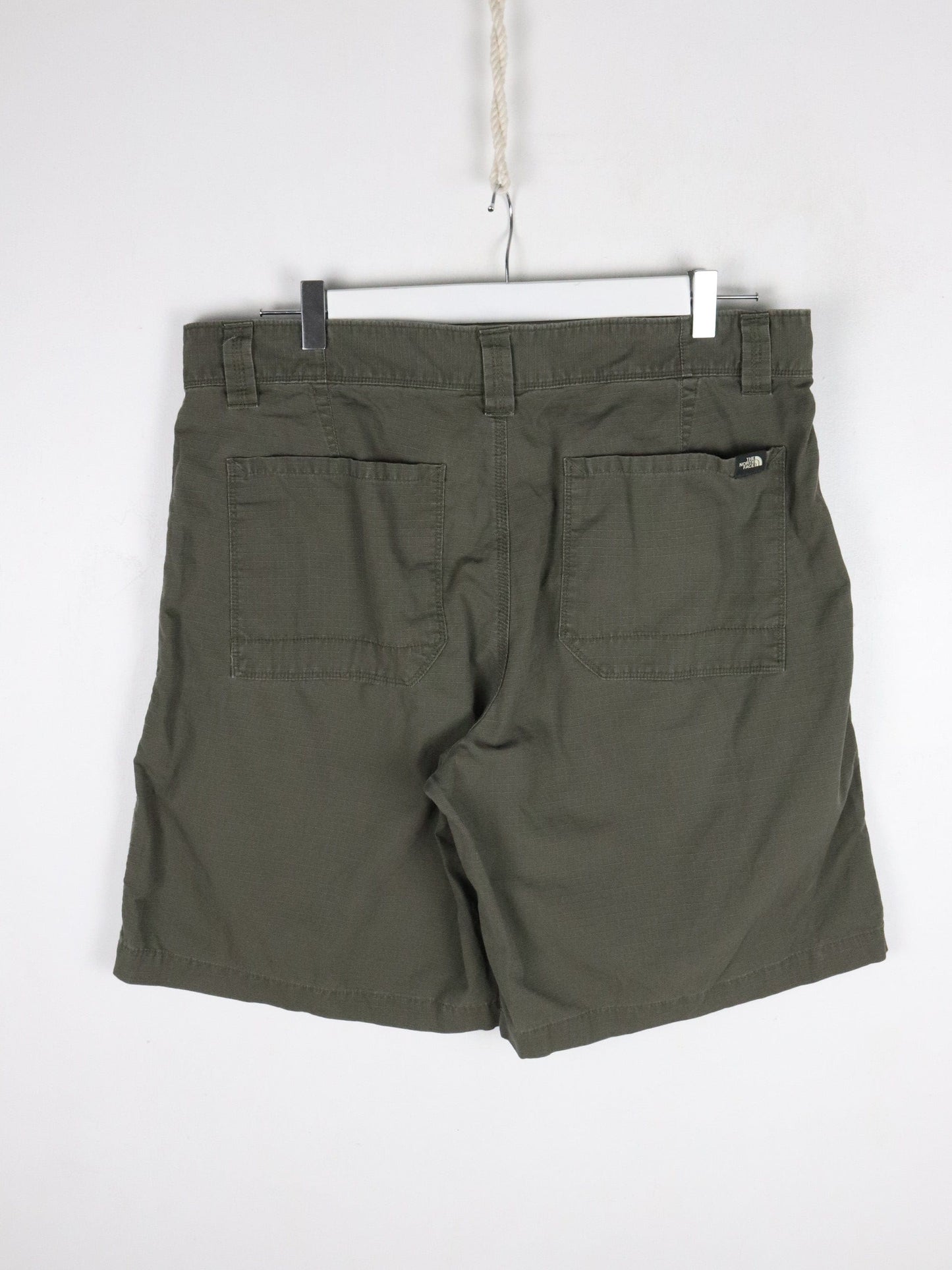 The North Face Shorts Mens 36 Green