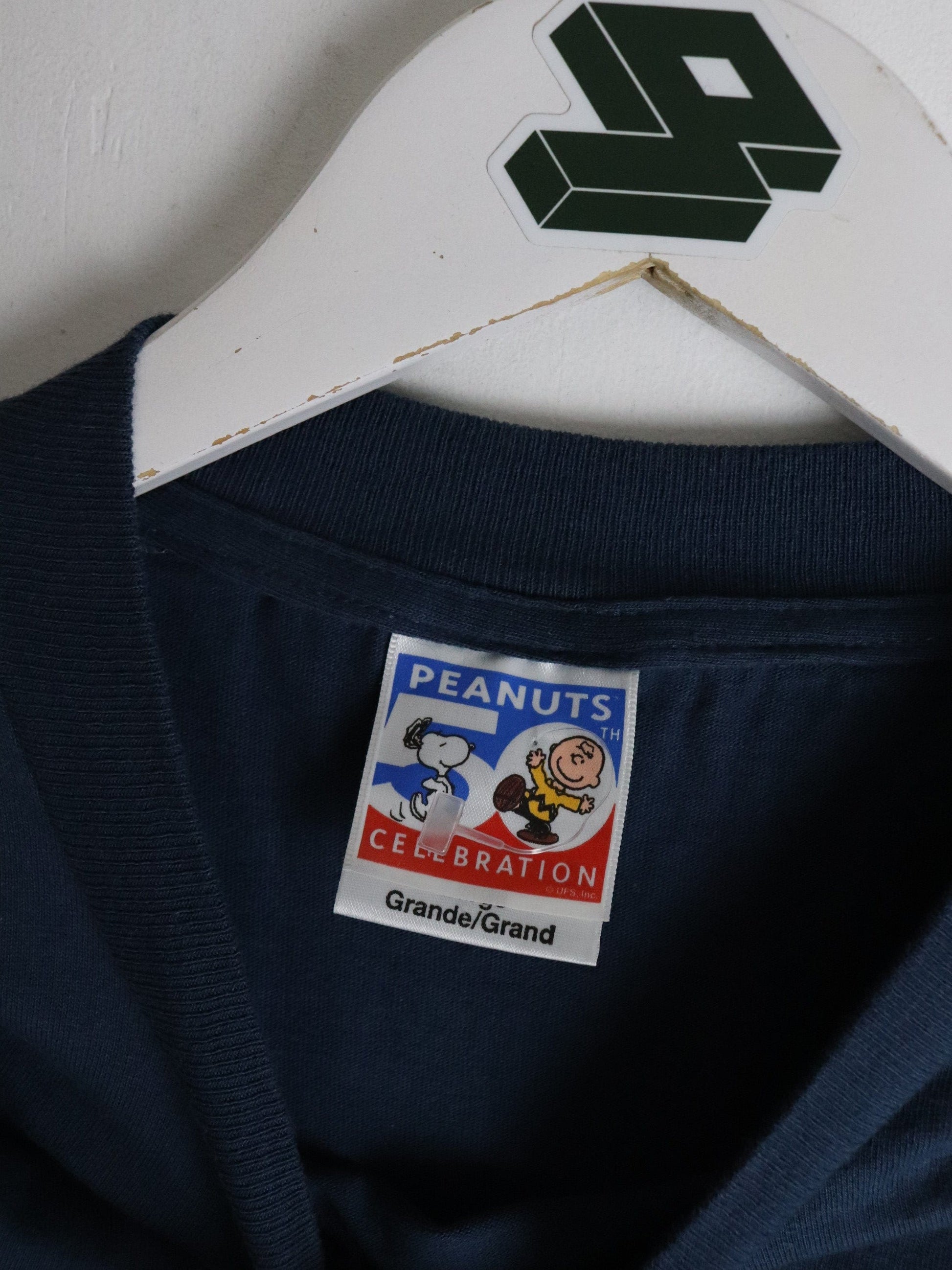 The Peanuts T Shirt Mens Large Blue from propervintagecanada